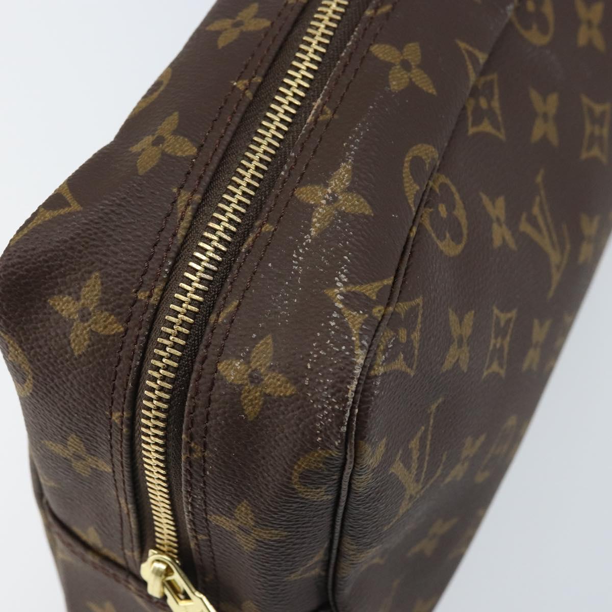 LOUIS VUITTON Monogram Trousse Toilette 28 Clutch Bag M47522 LV Auth LNZ119