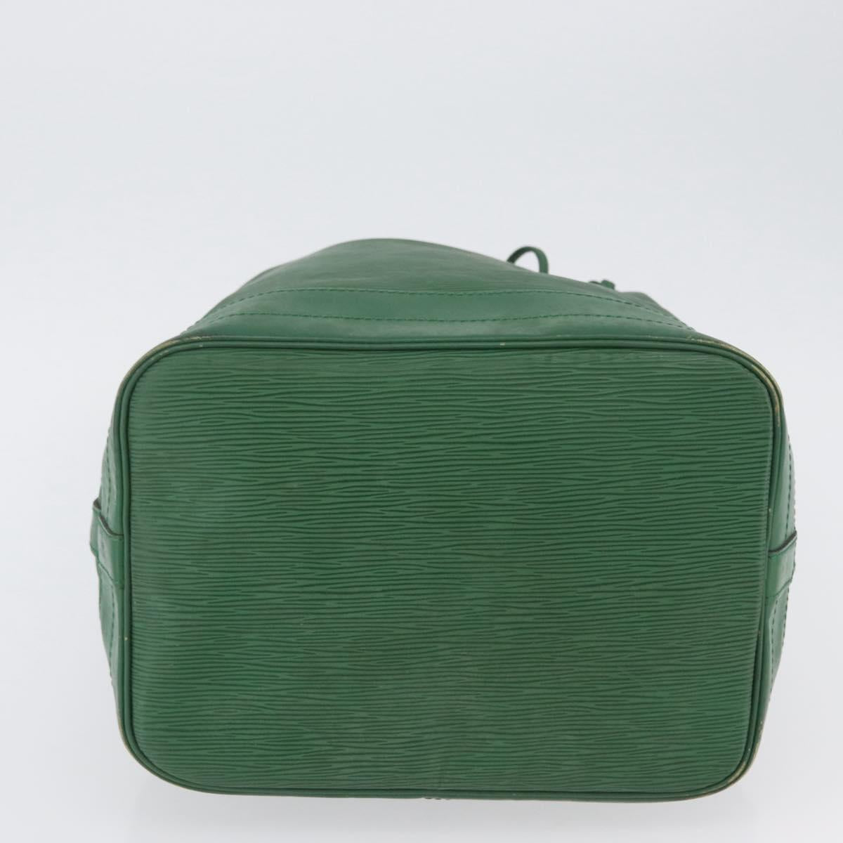 LOUIS VUITTON Epi Noe Shoulder Bag Green M44004 LV Auth LNZ152