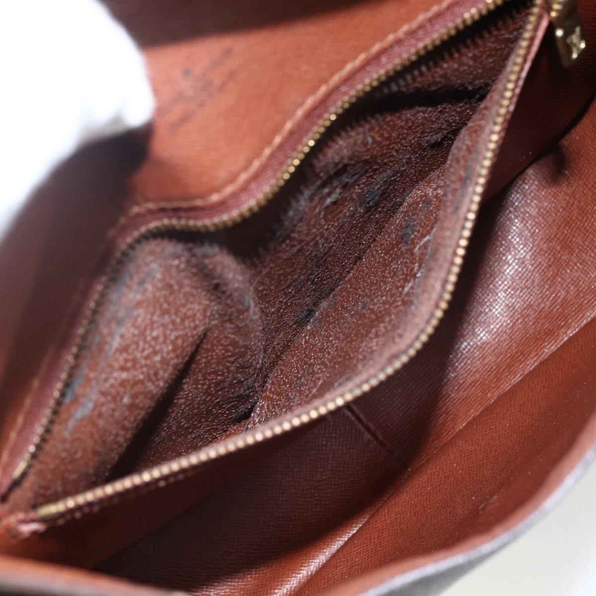 LOUIS VUITTON Monogram Saint Cloud GM Shoulder Bag M51242 LV Auth LNZ234