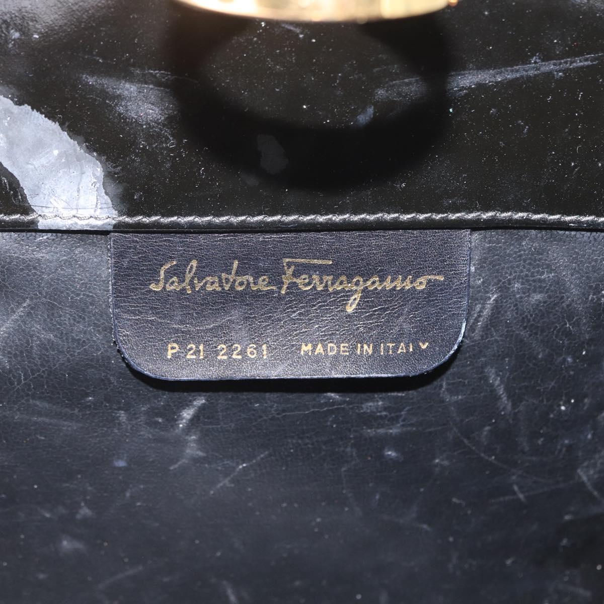 Salvatore Ferragamo Gancini Chain Bag Patent leather Black Gold Auth LNZ268