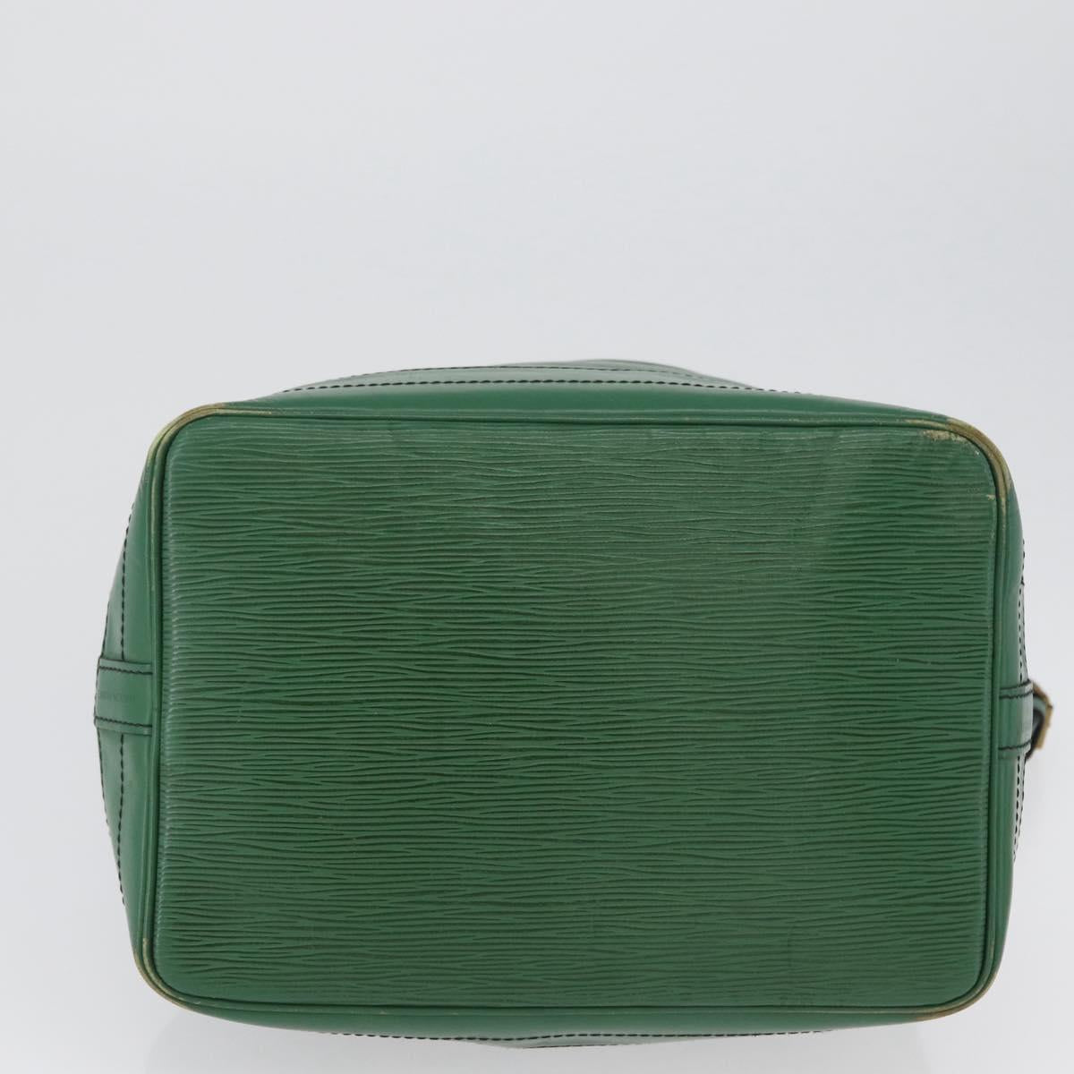LOUIS VUITTON Epi Noe Shoulder Bag Green M44004 LV Auth LNZ274