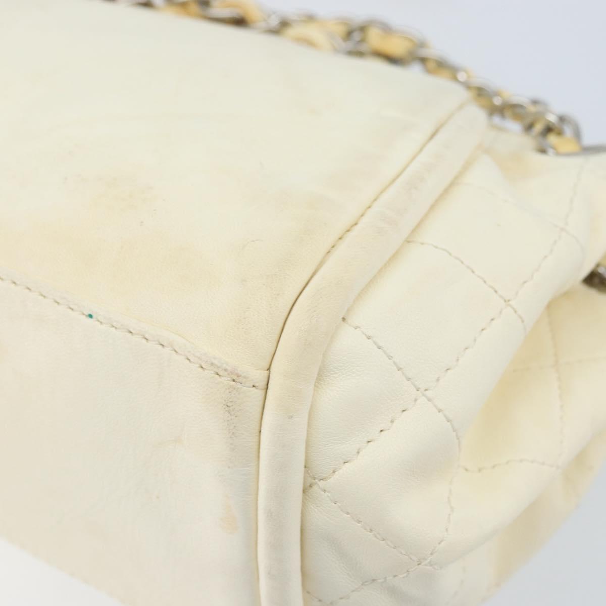 CHANEL Matelasse Chain Shoulder Bag Lamb Skin White Silver CC Auth LNZ357A