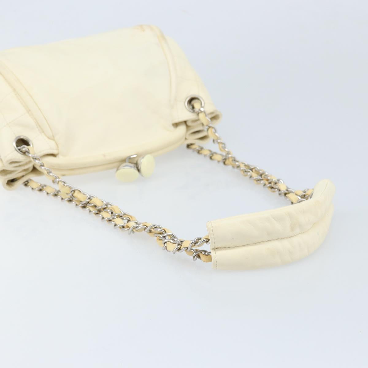 CHANEL Matelasse Chain Shoulder Bag Lamb Skin White Silver CC Auth LNZ357A