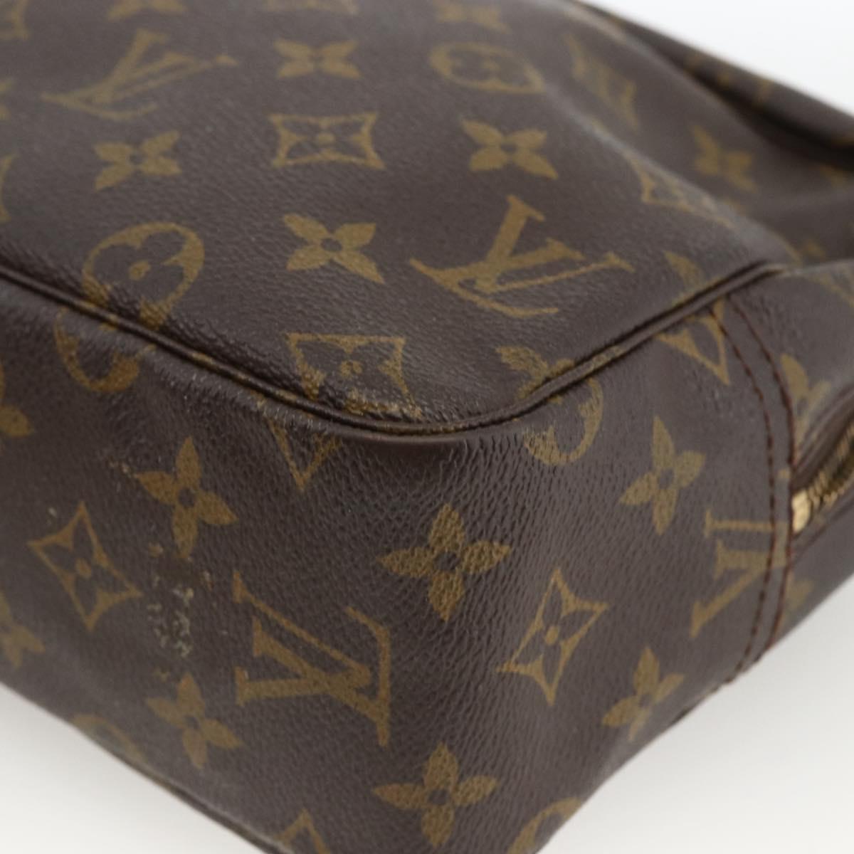 LOUIS VUITTON Monogram Trousse Toilette 28 Clutch Bag M47522 LV Auth LNZ402