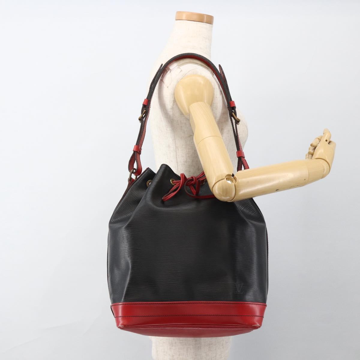 LOUIS VUITTON Epi Noe Shoulder Bag Bicolor Black Red M44017 LV Auth LNZ520