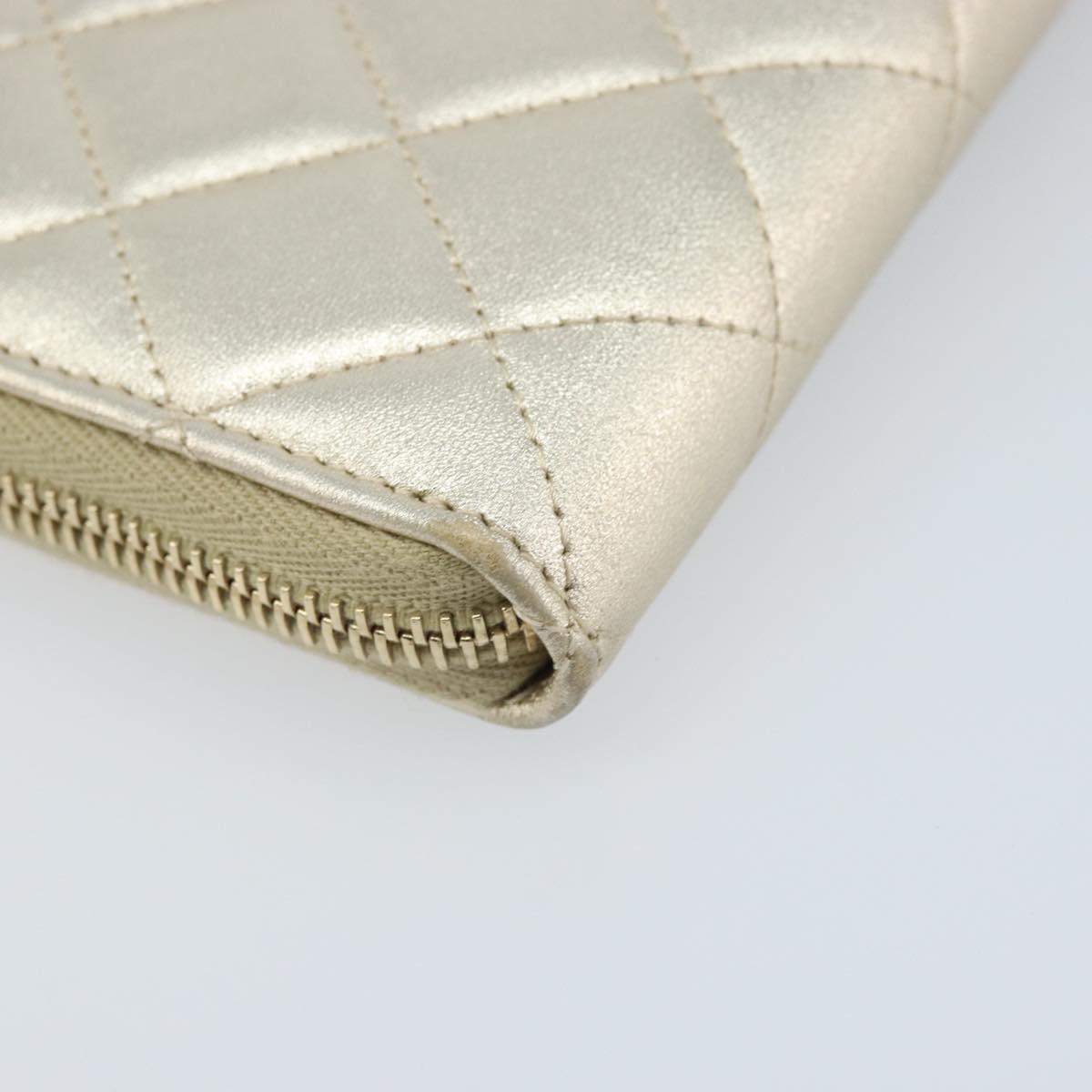 CHANEL Matelasse Long Wallet Lamb Skin Gold Tone CC Auth LNZ571V