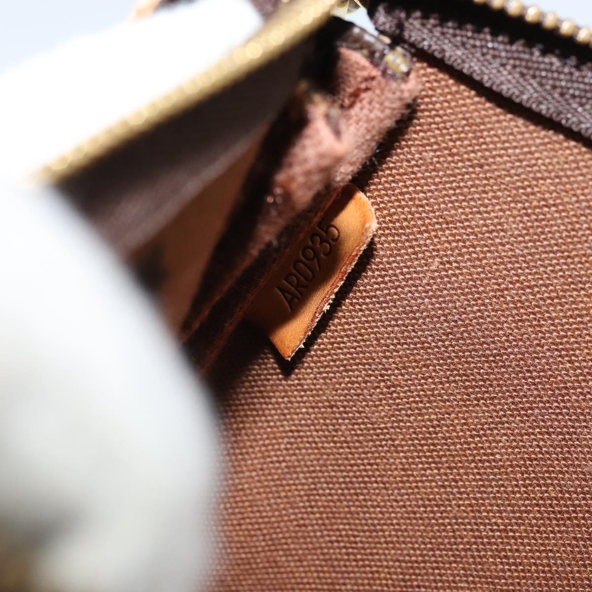 LOUIS VUITTON Monogram Pochette Accessoires Pouch M51980 LV Auth LNZ664