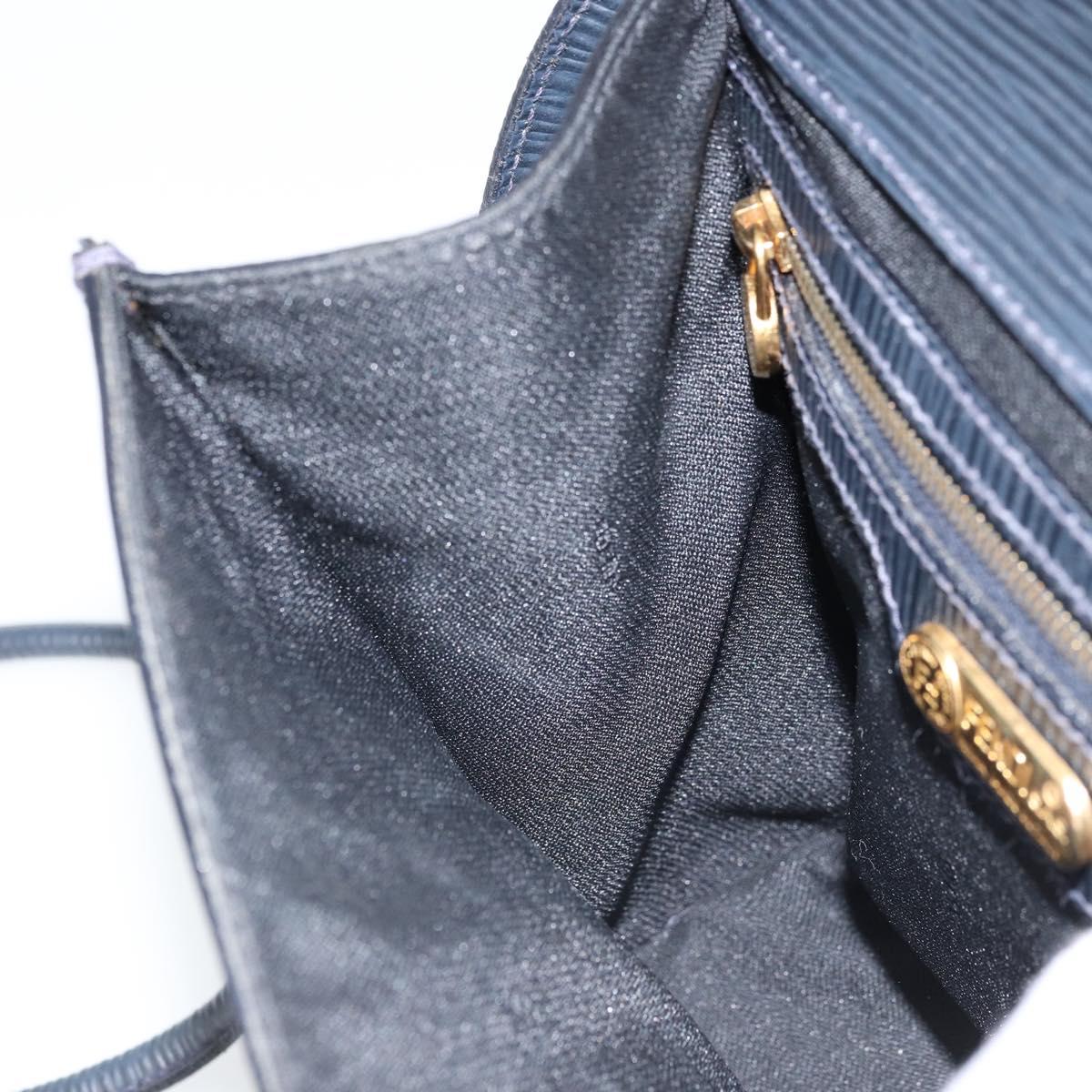 FENDI Shoulder Bag Leather Black Gold Auth LNZ677
