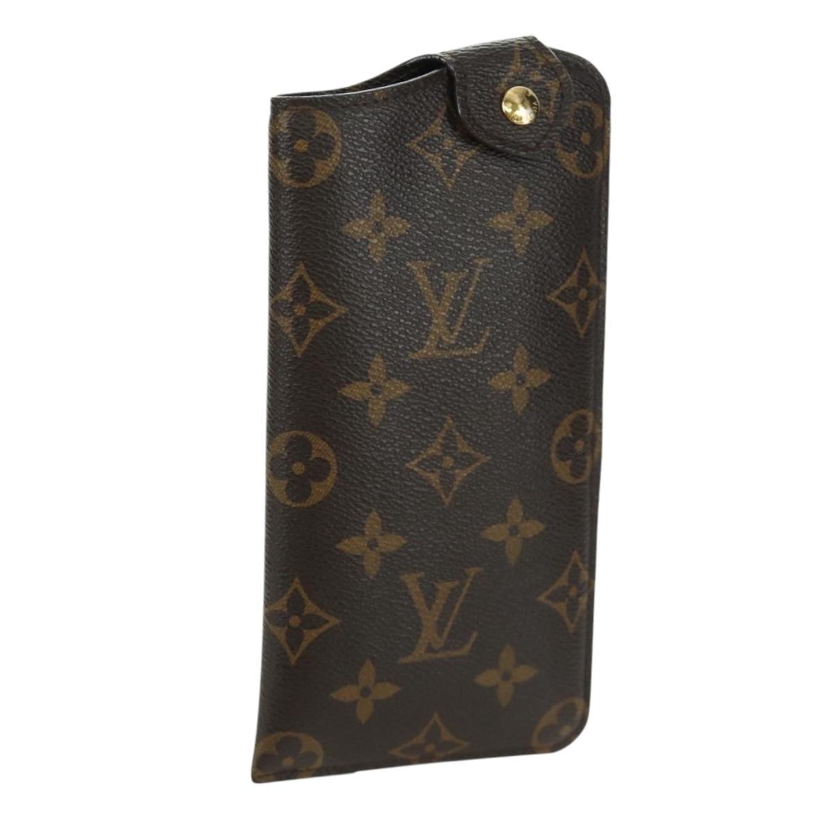 LOUIS VUITTON Monogram Etui Lunette MM Glasses Case M66544 LV Auth LNZ858V