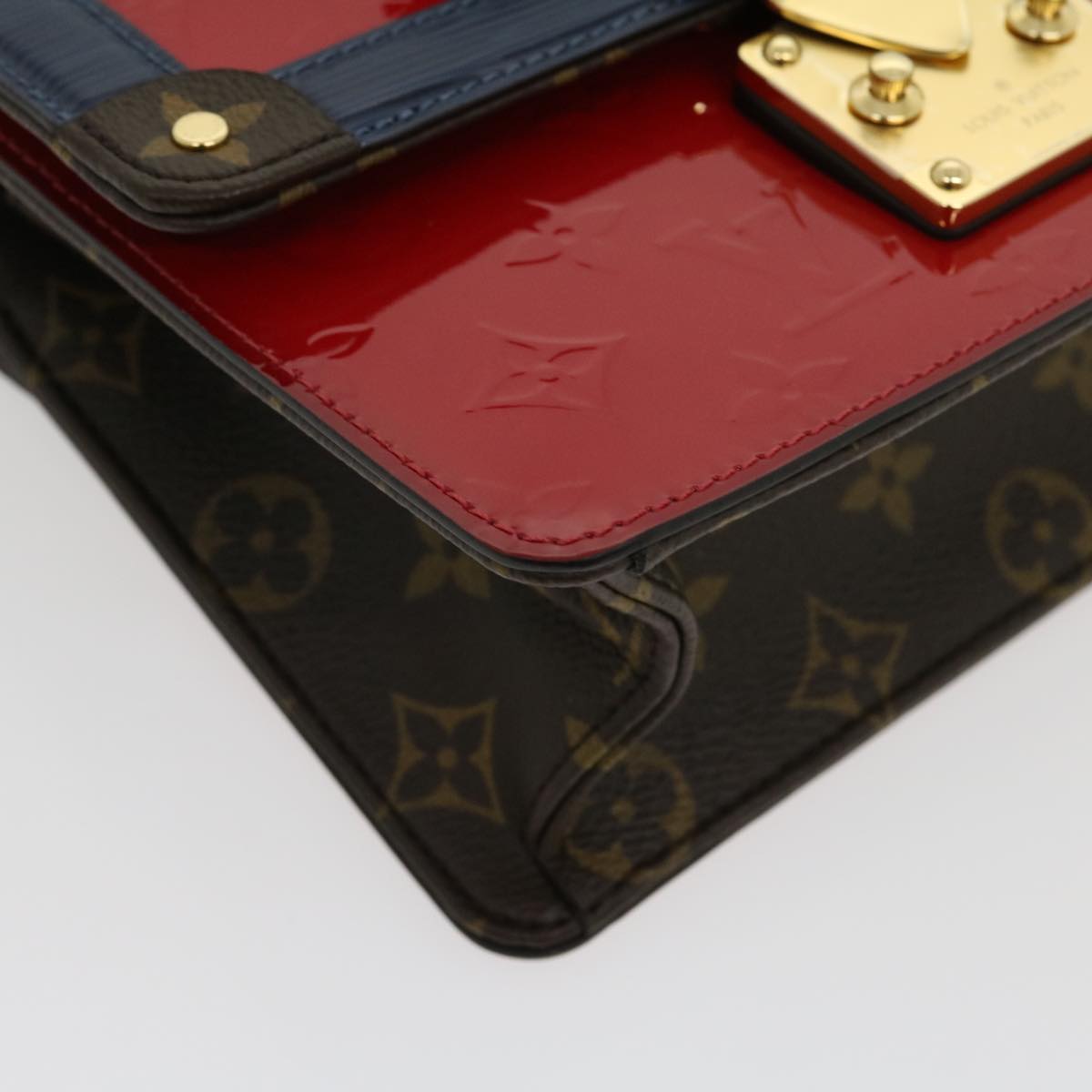 LOUIS VUITTON Vernis Wynwood Shoulder Bag Red scarlet M90517 LV Auth lt554SM