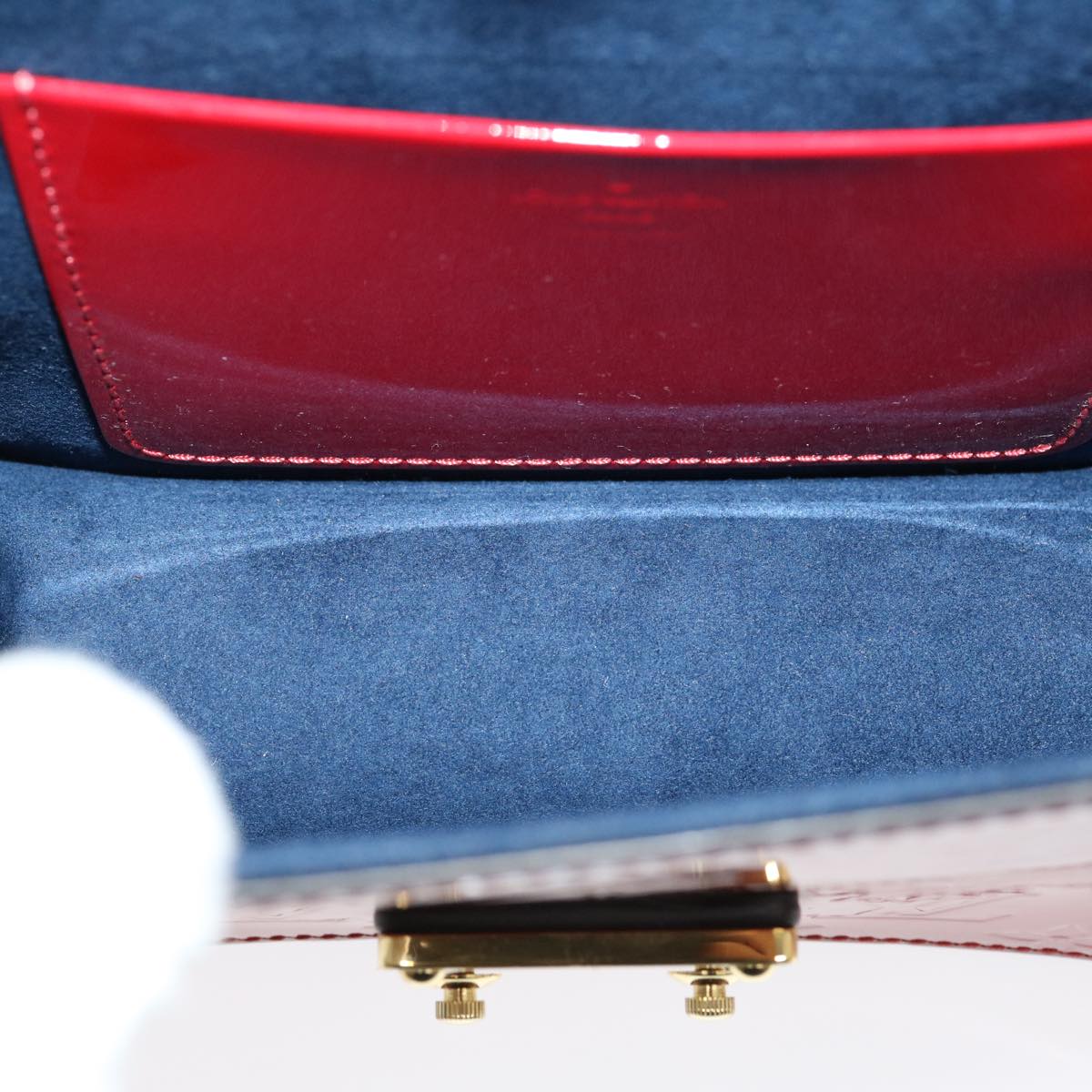 LOUIS VUITTON Vernis Wynwood Shoulder Bag Red scarlet M90517 LV Auth lt554SM