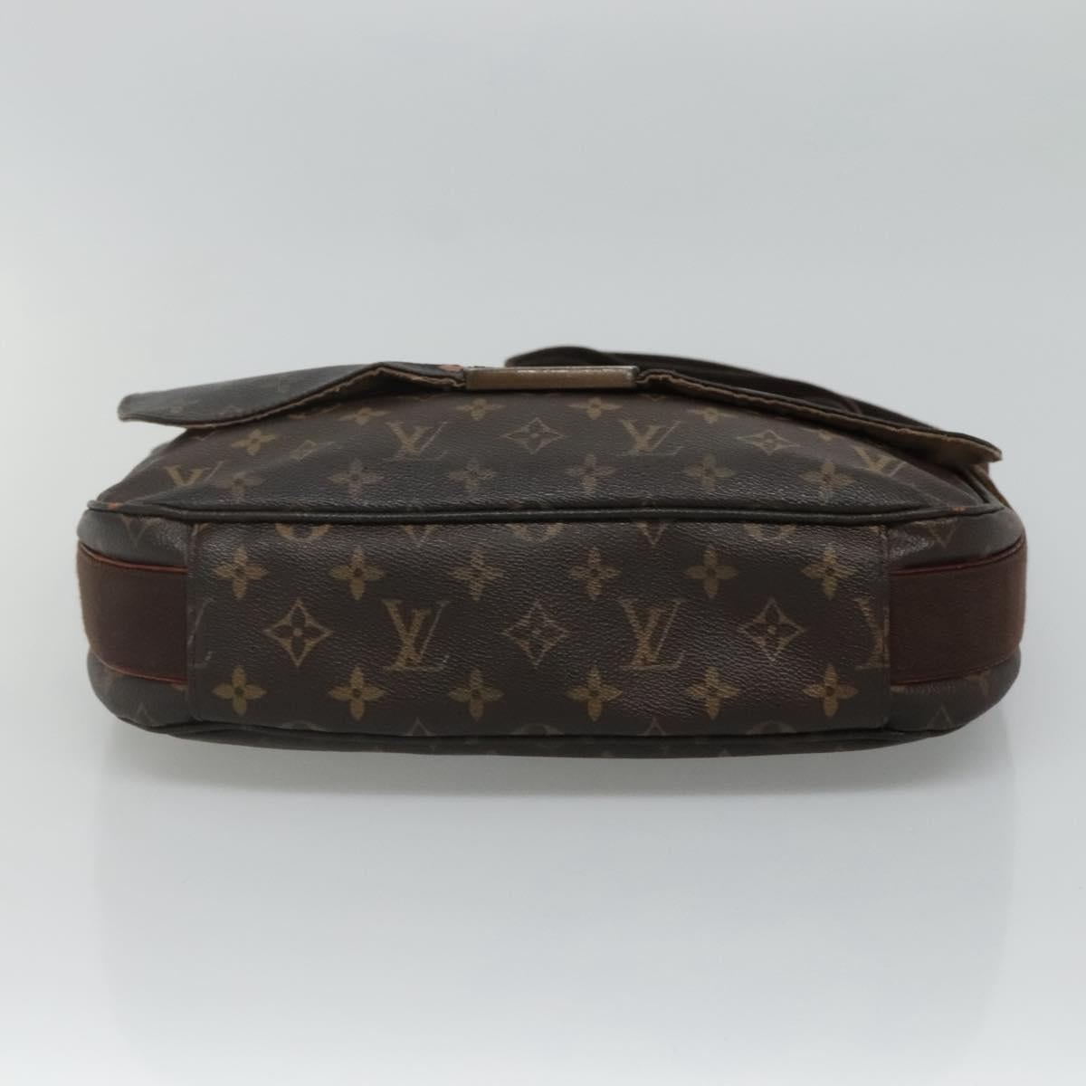 LOUIS VUITTON Monogram Messenger MM Beaubourg Shoulder Bag M97038 LV Auth mr1109