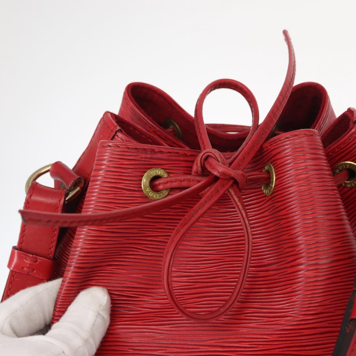 LOUIS VUITTON Epi Noe Shoulder Bag Red M44007 LV Auth mr1624