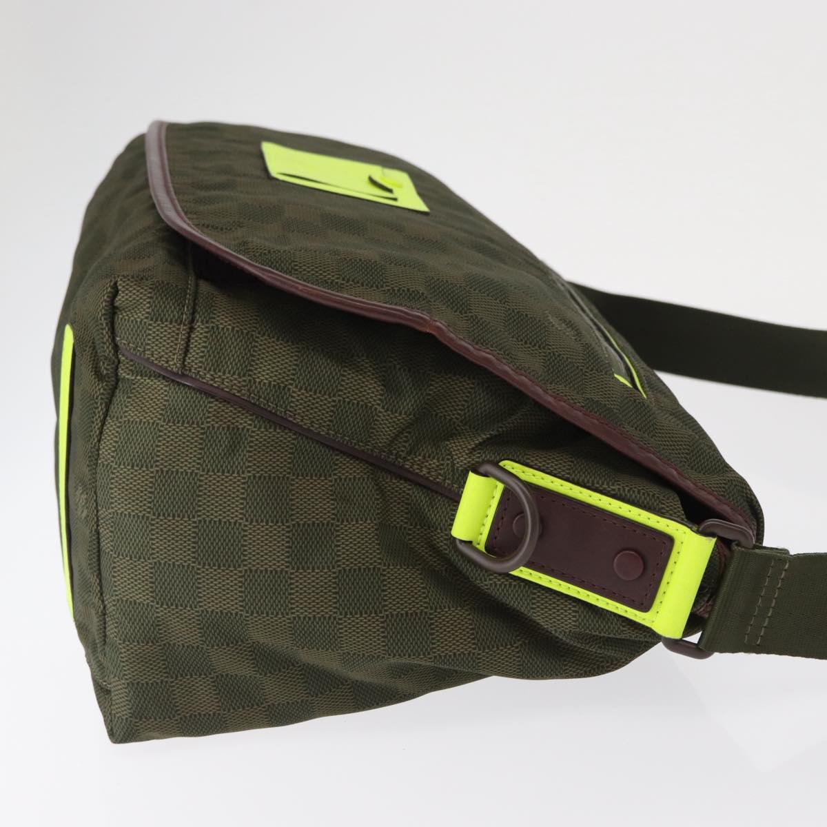 LOUIS VUITTON Damier Challenge Nylon Messenger bag Bag Khaki N41239 Auth mr1791