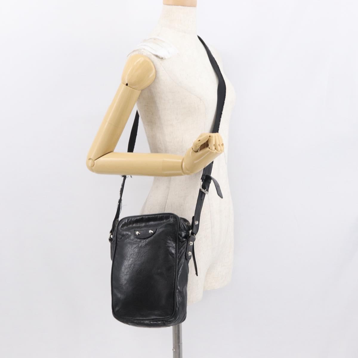 BALENCIAGA Classic Reporter Shoulder Bag Leather Black Auth mr1795