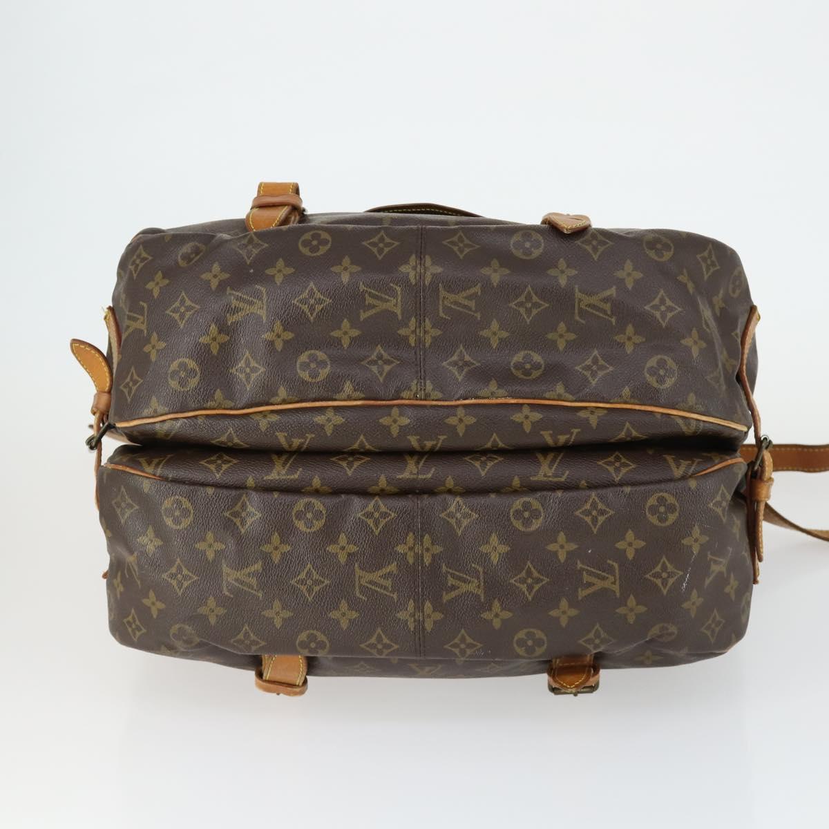 LOUIS VUITTON Monogram Saumur 43 Shoulder Bag M42252 LV Auth mr1947