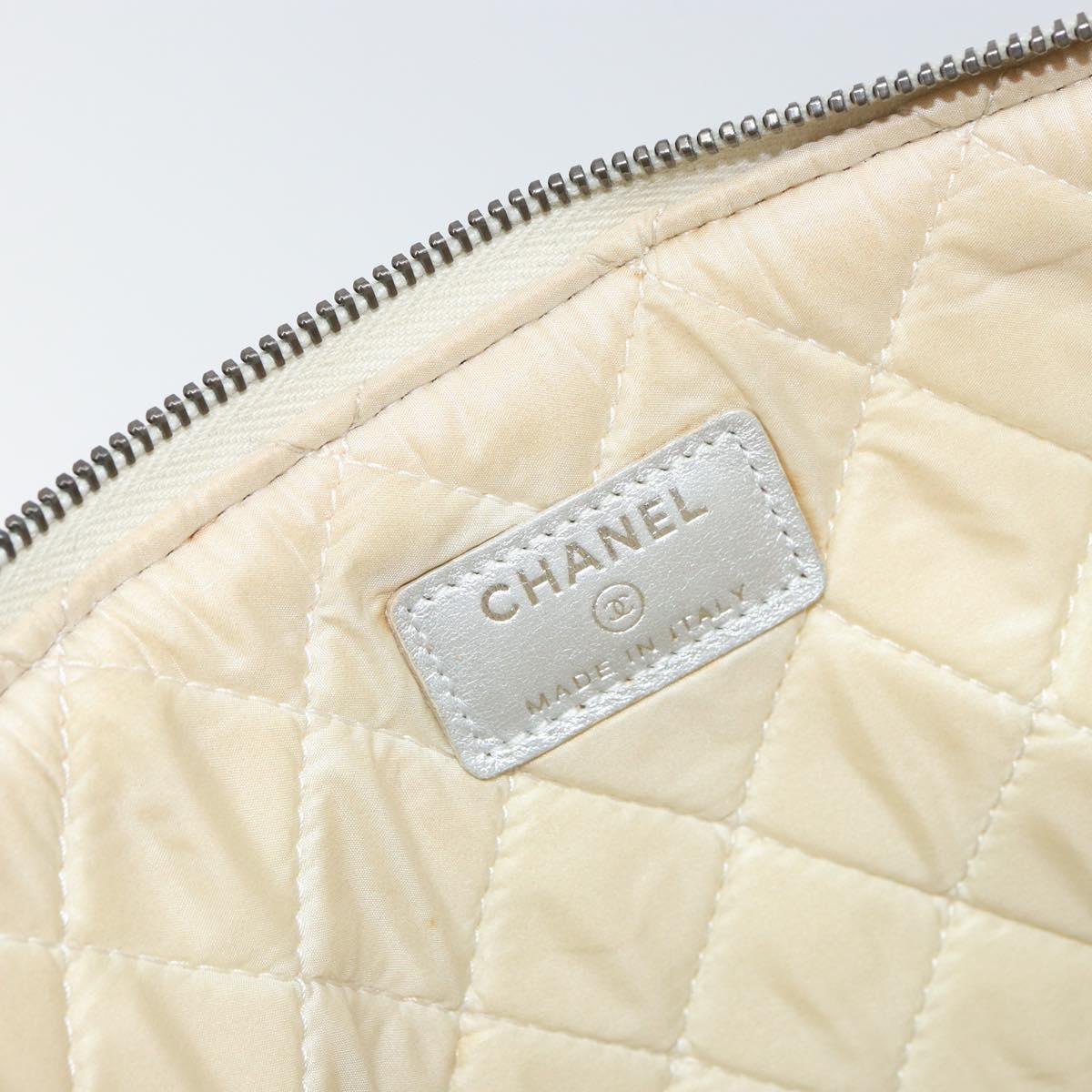 CHANEL Matelasse Punching Clutch Bag Leather Silver CC Auth mr1986
