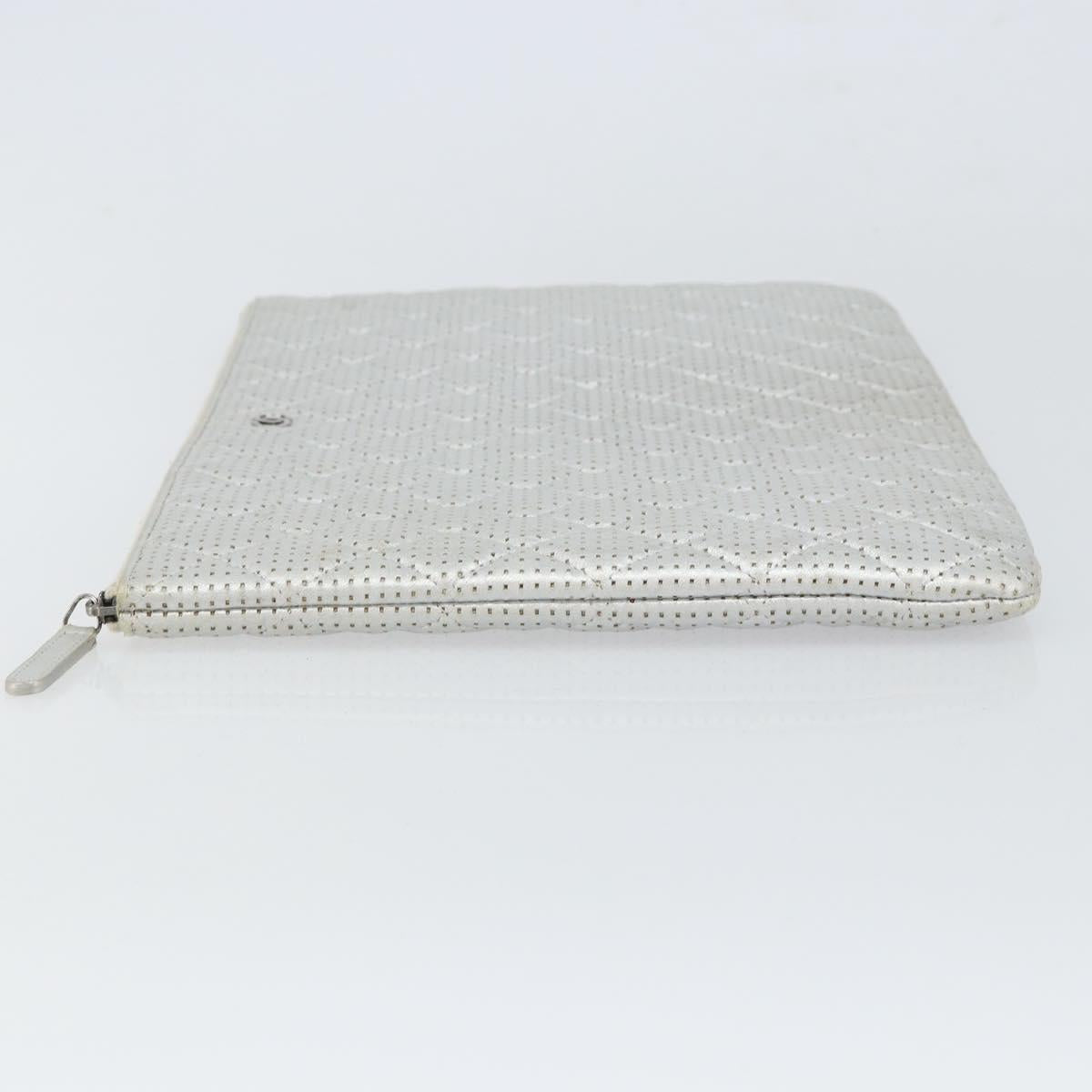CHANEL Matelasse Punching Clutch Bag Leather Silver CC Auth mr1986