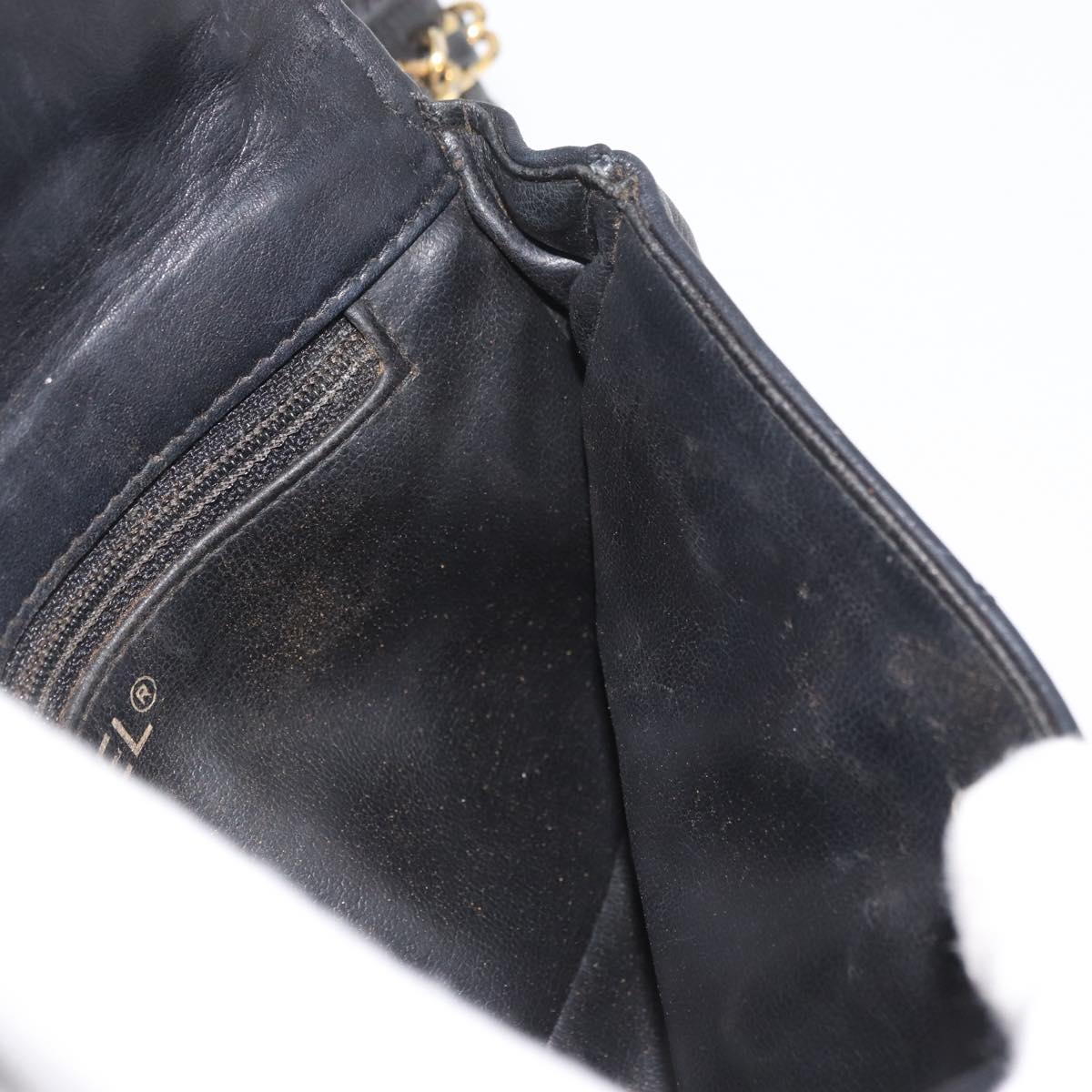CHANEL Matelasse Waist bag Lamb Skin Black Gold CC Auth mr2227