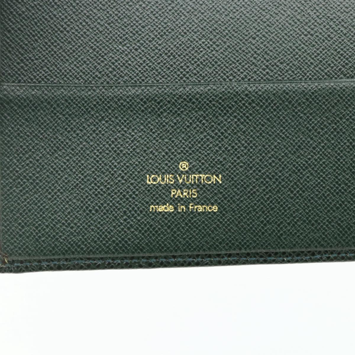 LOUIS VUITTON Taiga Agenda GM Day Planner Cover Epicea R20404 LV Auth mr2463A