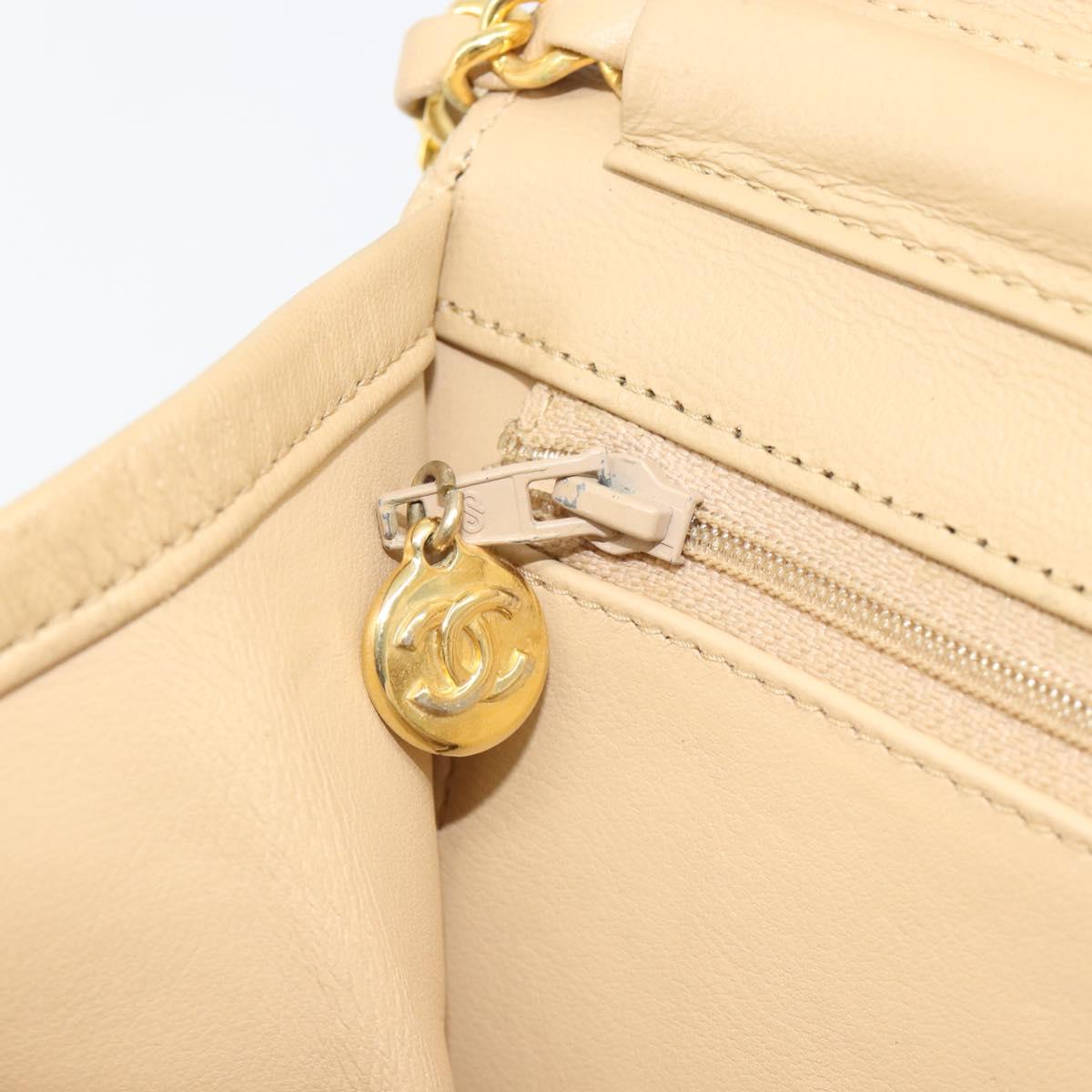 CHANEL Chain Shoulder Bag Lamb Skin Beige Gold CC Auth mr2475V