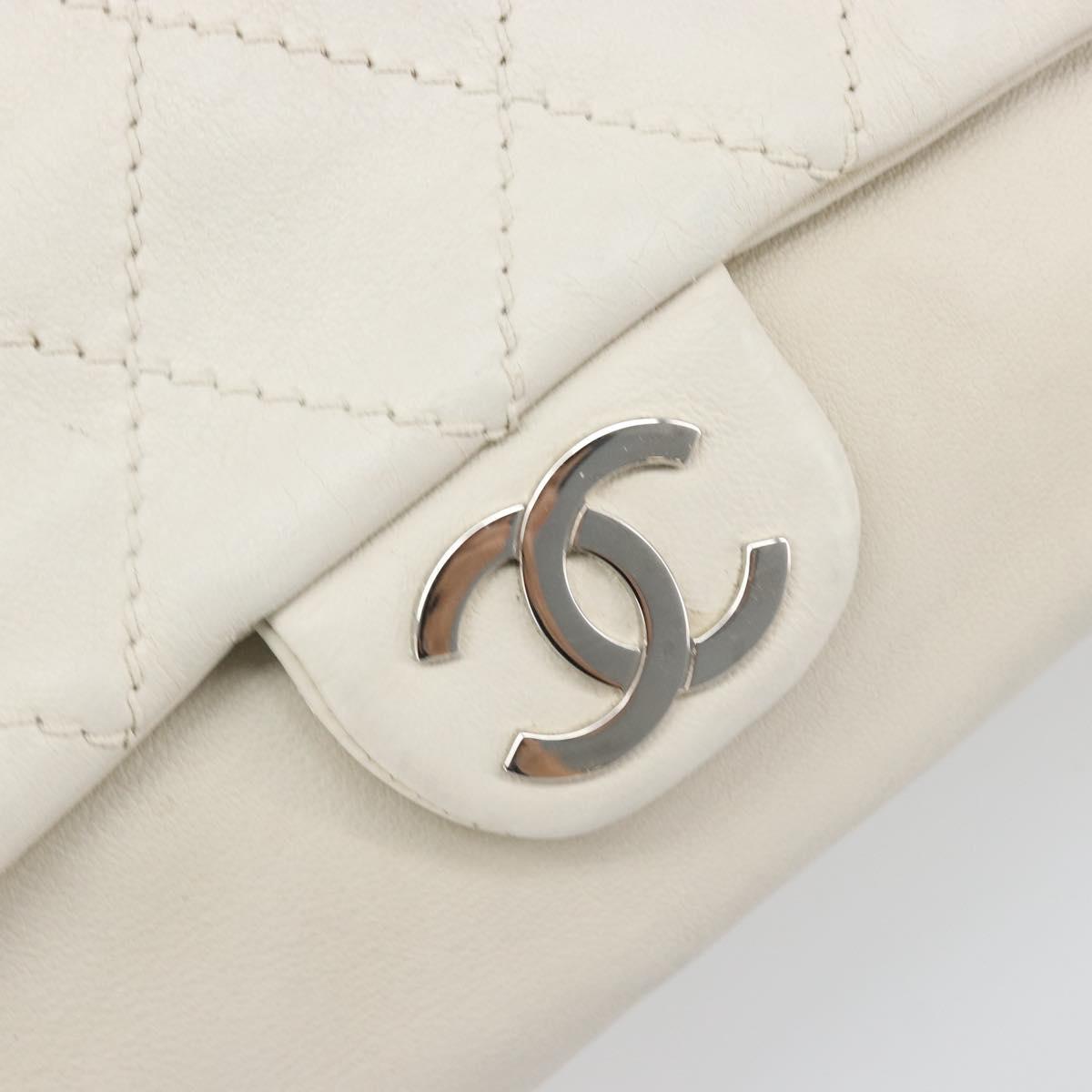 CHANEL Matelasse Chain Shoulder Bag Caviar Skin White Silver CC Auth mr2505
