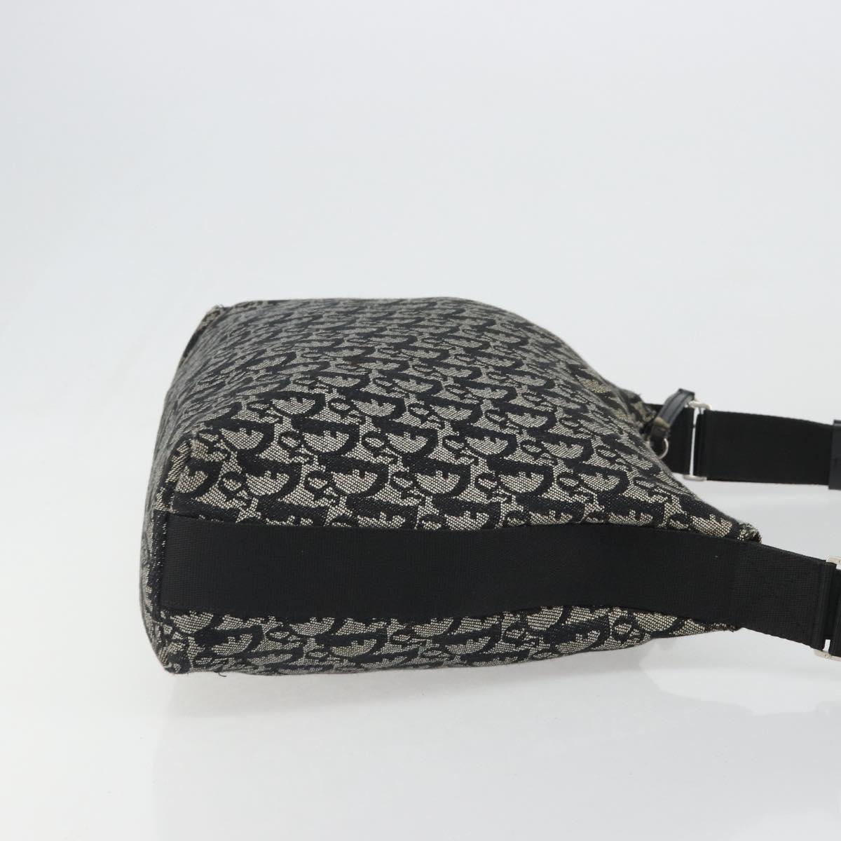 Christian Dior Trotter Canvas Shoulder Bag Navy Silver Auth mr2575A