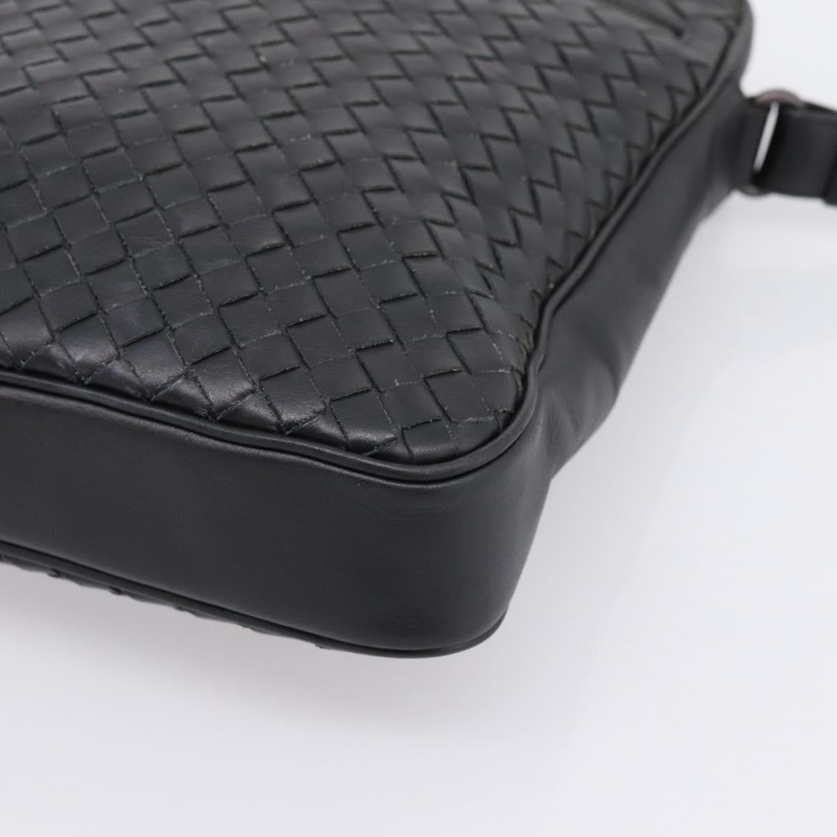 BOTTEGA VENETA INTRECCIATO Shoulder Bag Leather Black Silver Auth mr2878V