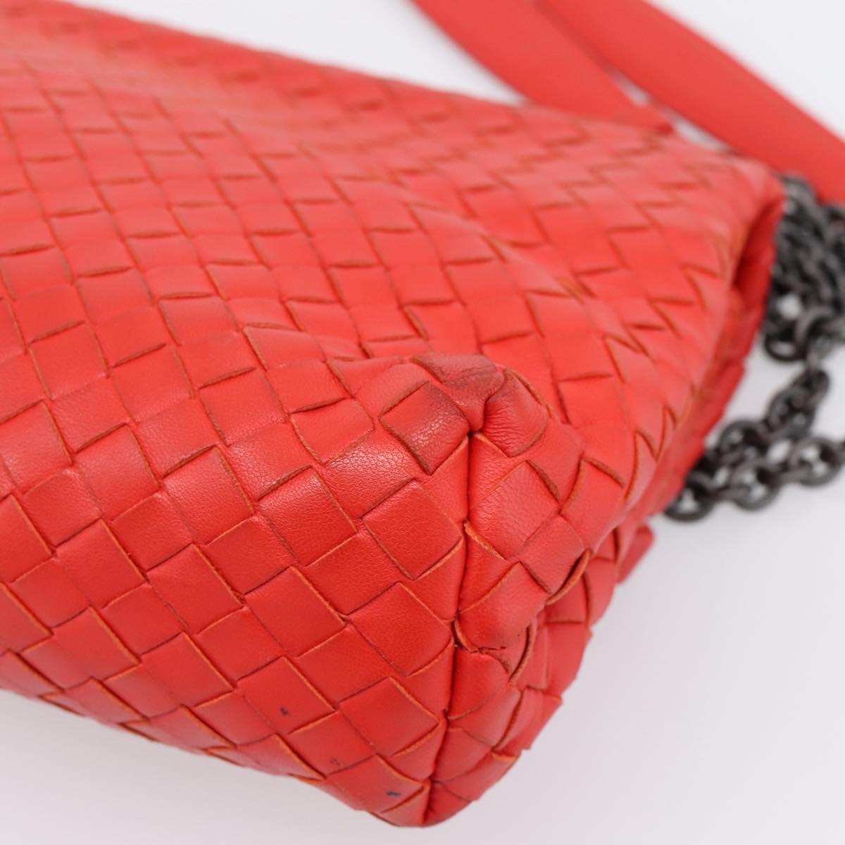Bottega Veneta INTRECCIATO Chain Shoulder Bag Leather Red Auth mr2950A
