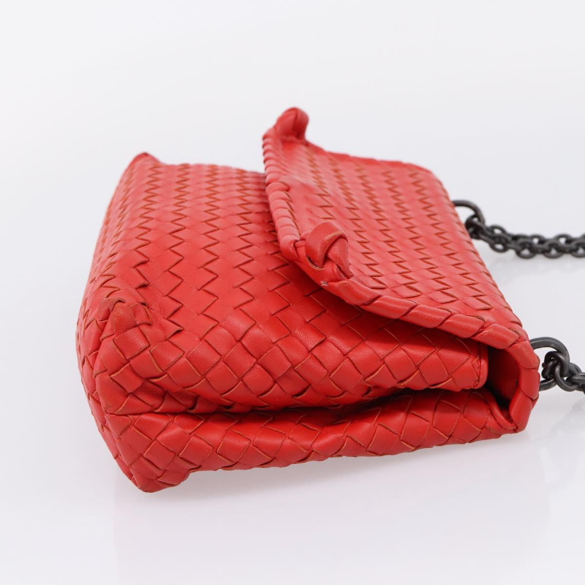 Bottega Veneta INTRECCIATO Chain Shoulder Bag Leather Red Auth mr2950A