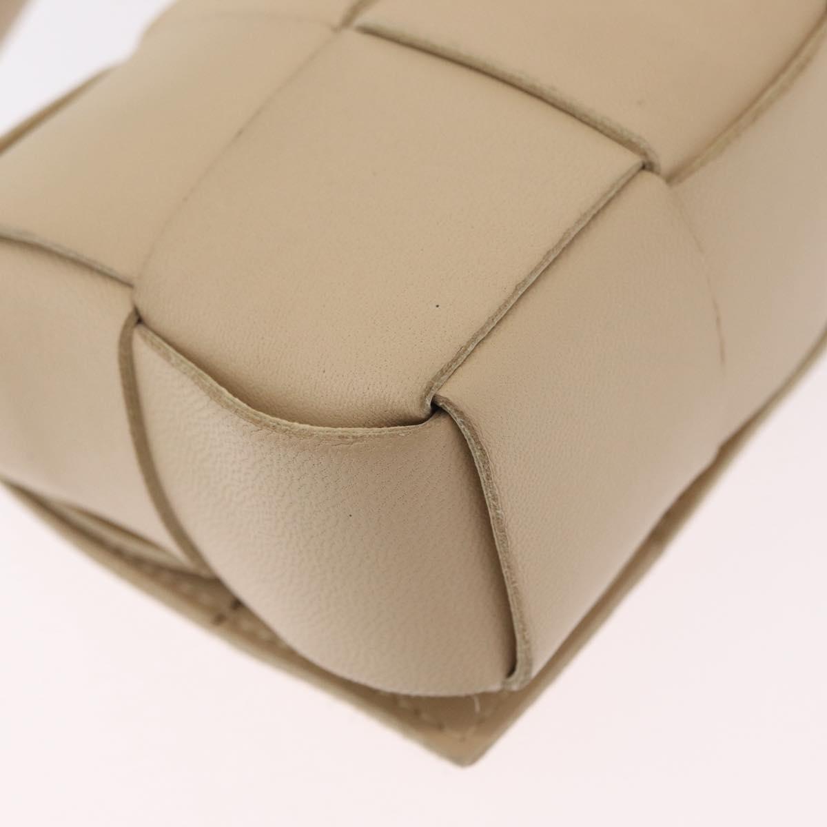 BOTTEGA VENETA MAXI INTRECCIATO Candy Cassette Bag Leather Beige Auth mr2981A