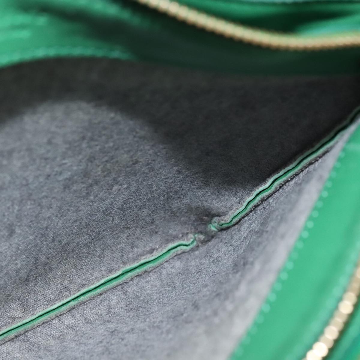 CELINE Trio Shoulder Bag Leather Green Gold Auth mr962