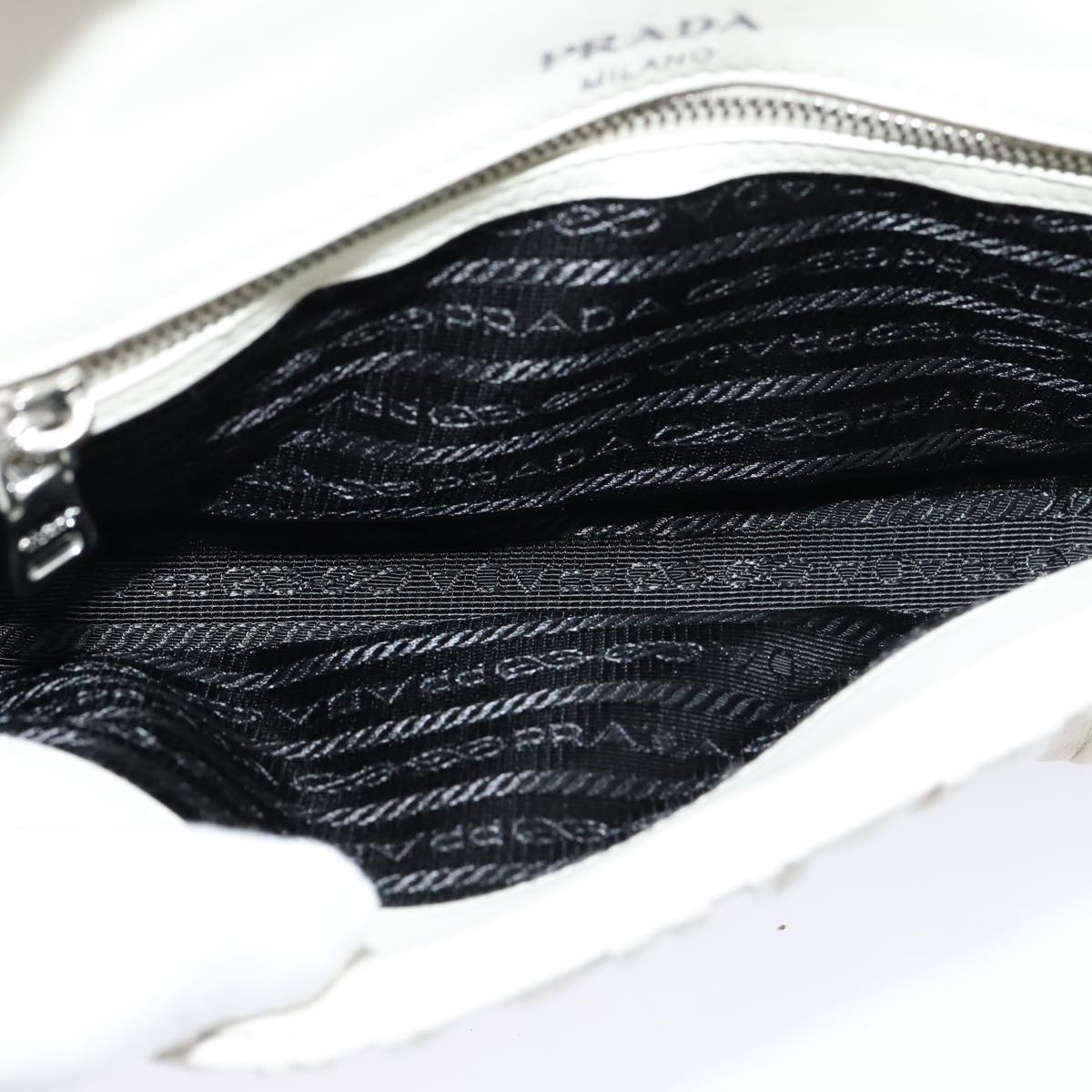 PRADA Gathered Chain Shoulder Bag Leather White Silver Auth mr992