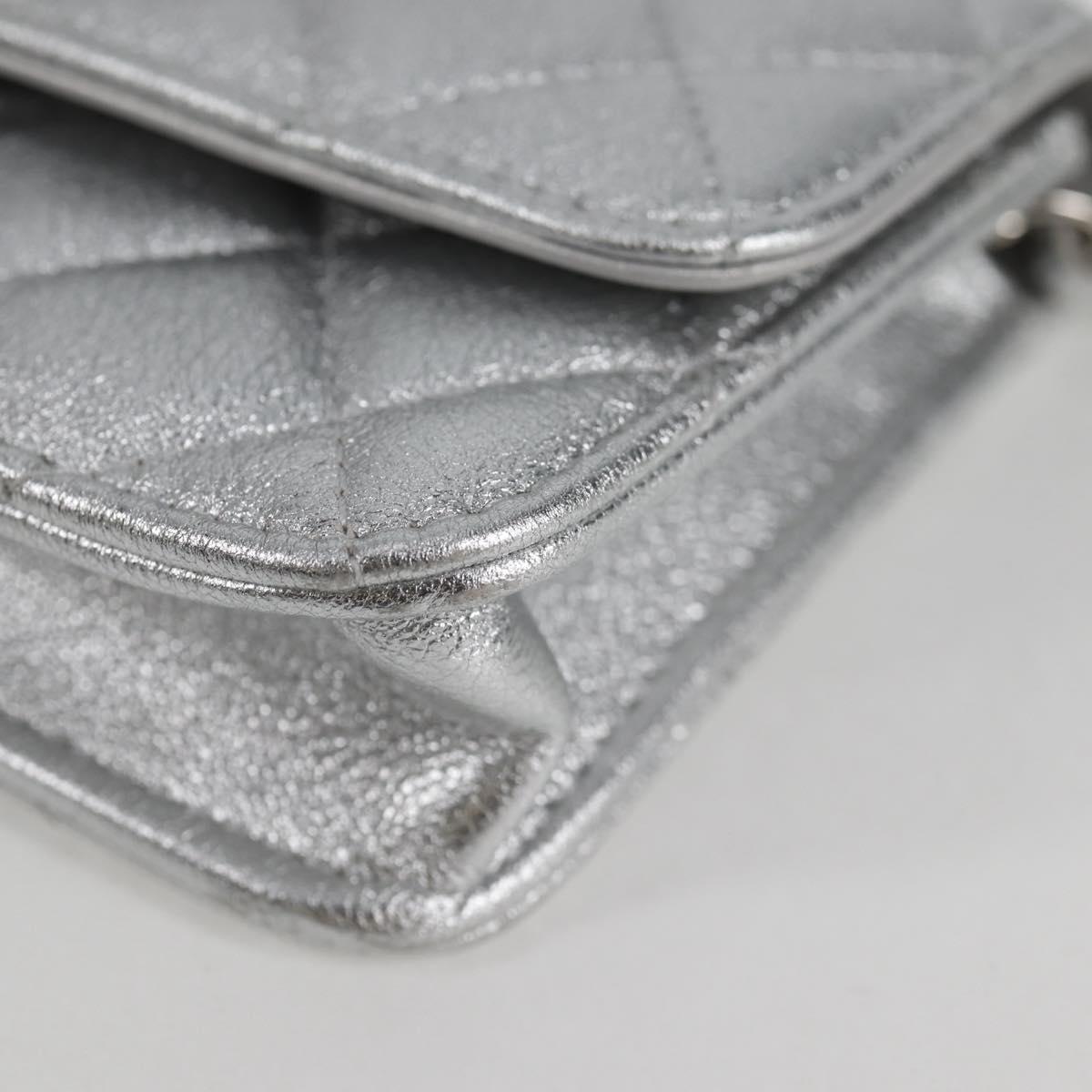 CHANEL Matelasse Chain Shoulder Bag Leather Silver CC Auth MX400AM