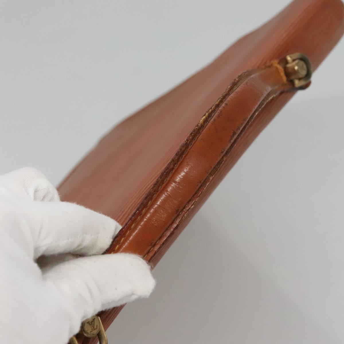 LOUIS VUITTON Epi Porte Documents Bandouliere Zipangu Gold M54468 LV Auth MY117