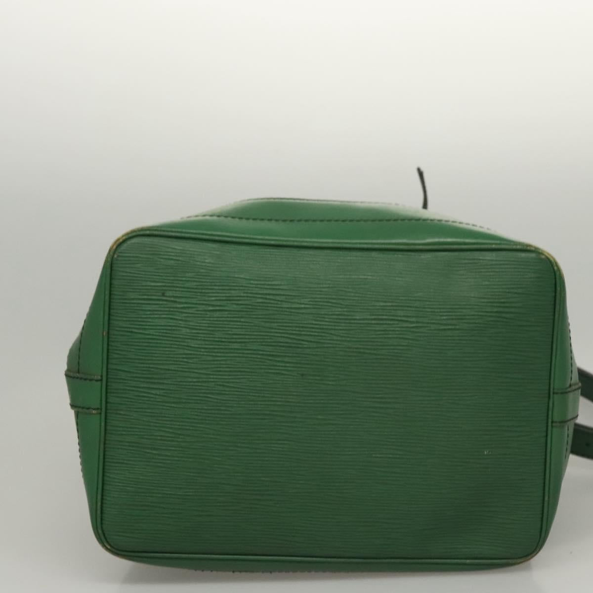 LOUIS VUITTON Epi Noe Shoulder Bag Green M44004 LV Auth MY449