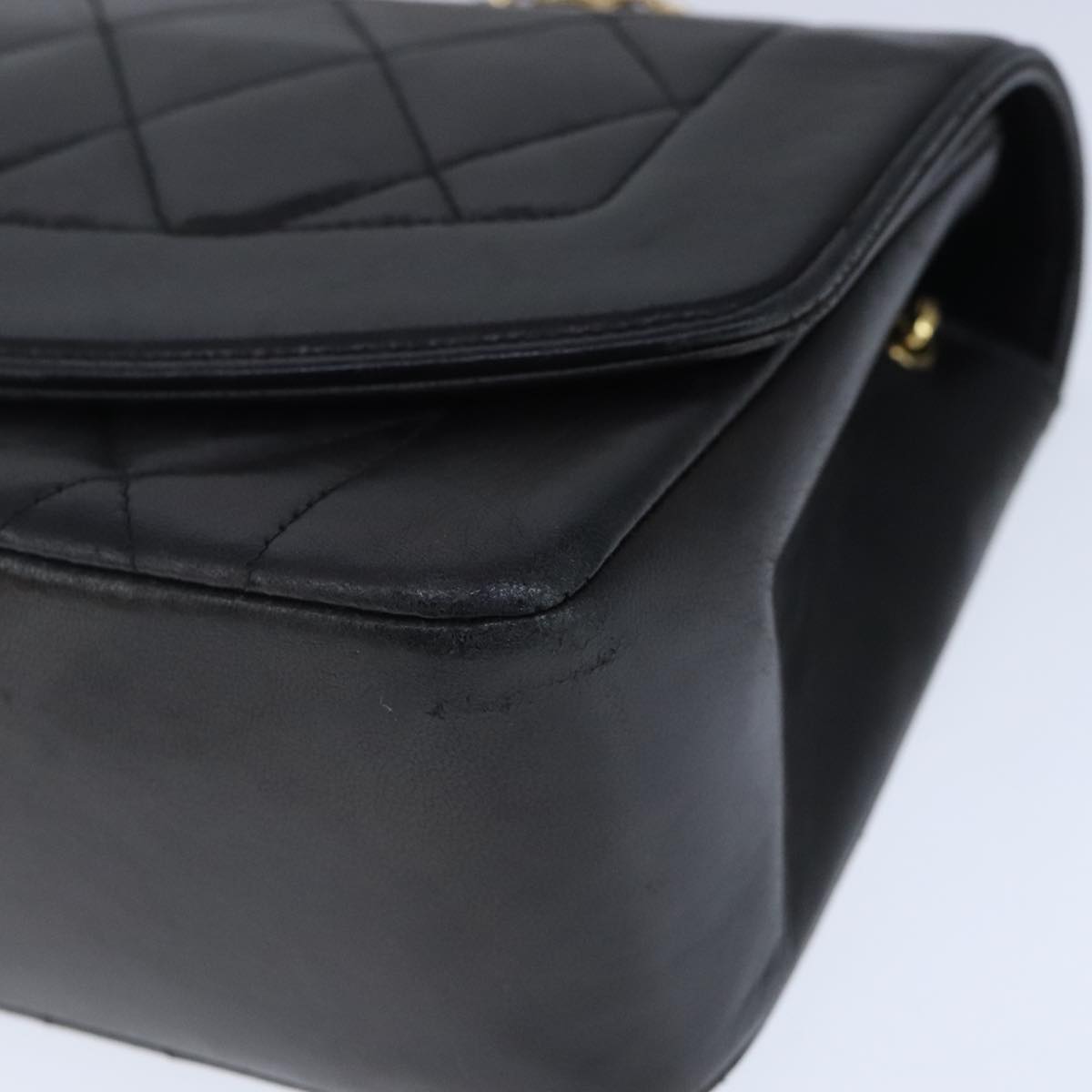 CHANEL Diana 22 Chain Shoulder Bag Lamb Skin Black Gold CC Auth PP029V
