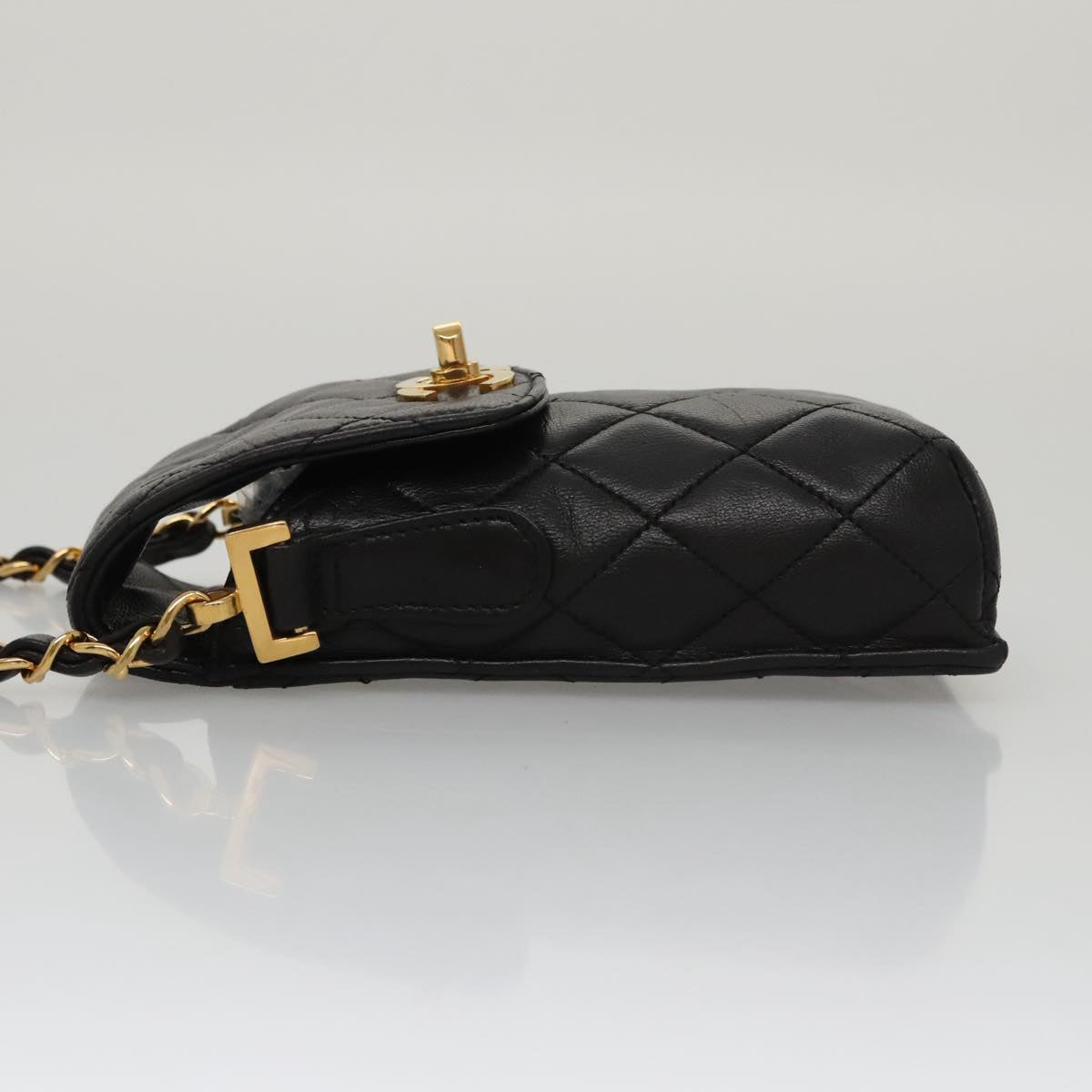 CHANEL Chain Pouch Lamb Skin Black CC Auth PP059