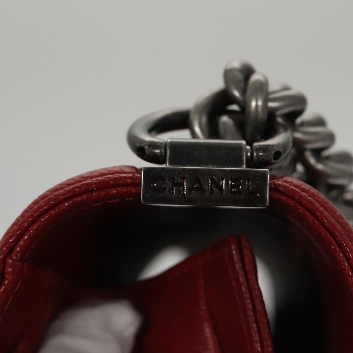 CHANEL Matelasse Chain Shoulder Bag Caviar Skin Red Gold CC Auth PP074