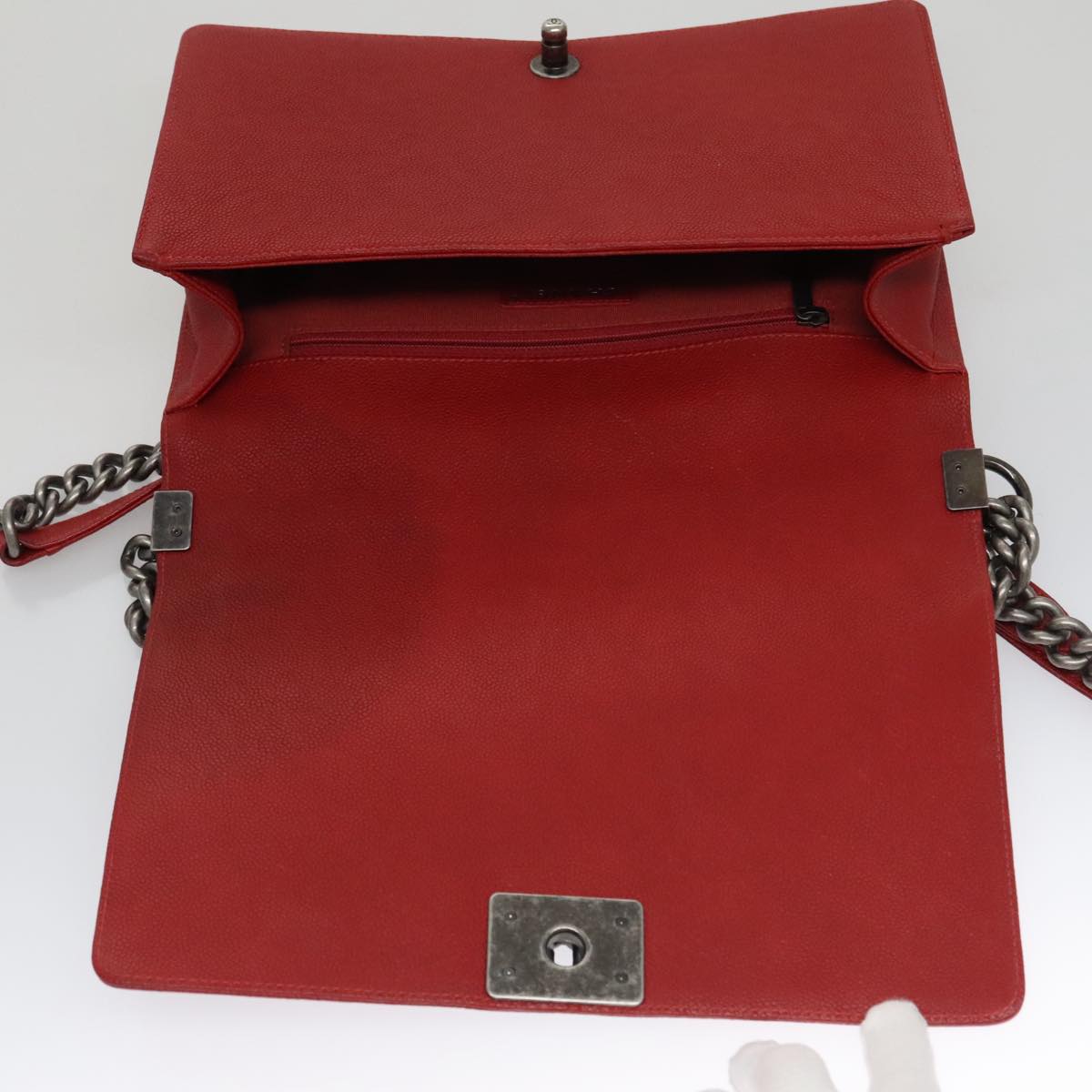 CHANEL Matelasse Chain Shoulder Bag Caviar Skin Red Gold CC Auth PP074