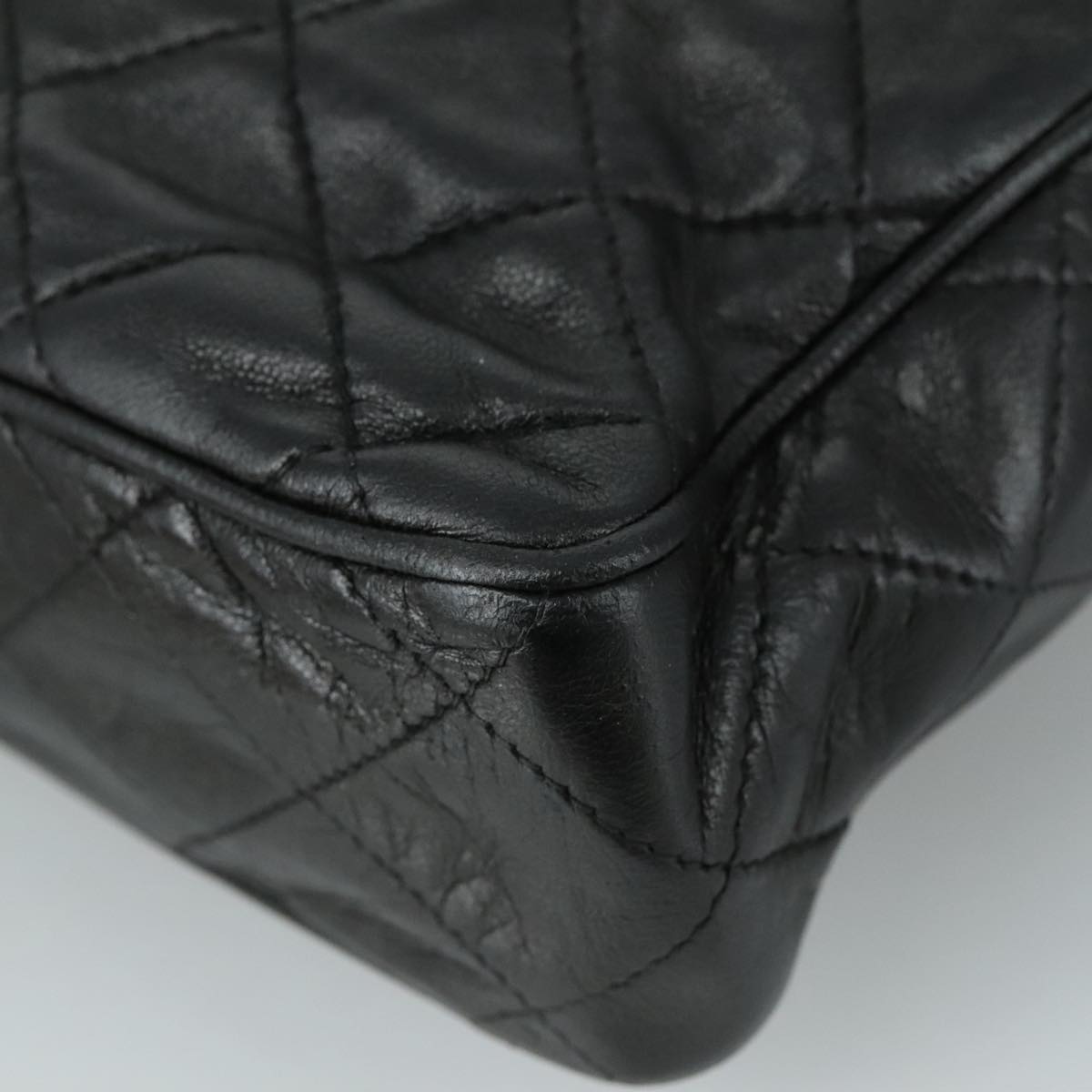 CHANEL Matelasse Chain Shoulder Bag Lamb Skin Black Gold CC Auth PP082