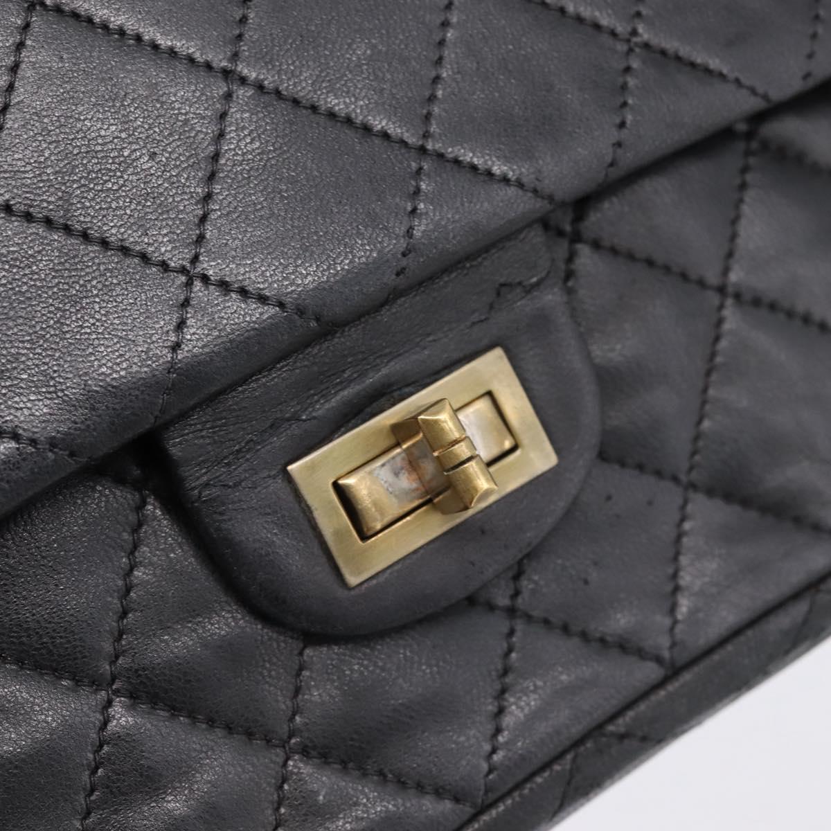 CHANEL Matelasse 25.5 Double Flap Chain Bag Lamb Skin Black Gold CC Auth PP249