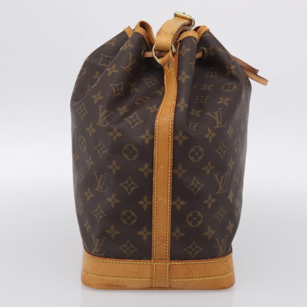 LOUIS VUITTON Monogram Noe Shoulder Bag M42224 LV Auth RV001