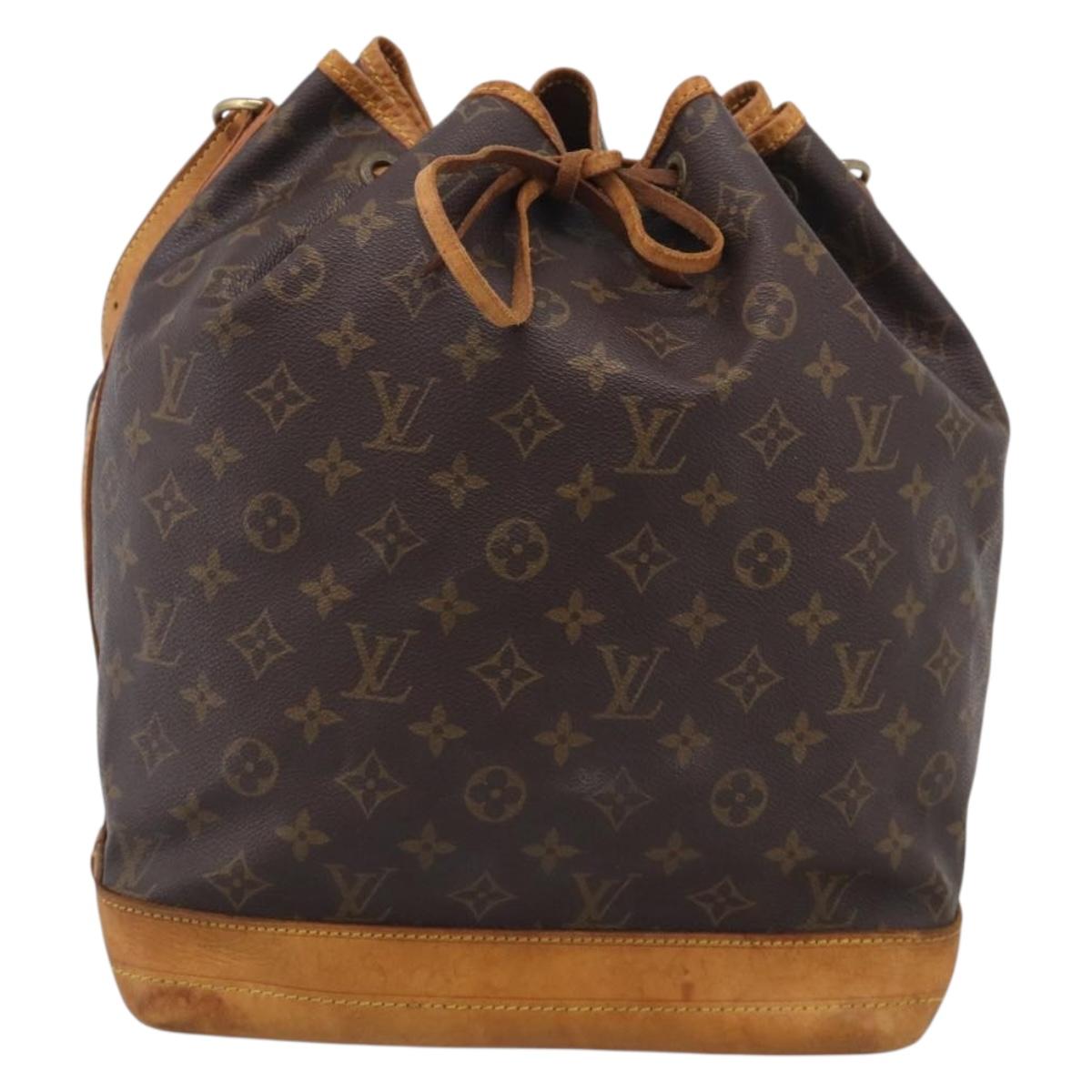 LOUIS VUITTON Monogram Noe Shoulder Bag M42224 LV Auth RV003