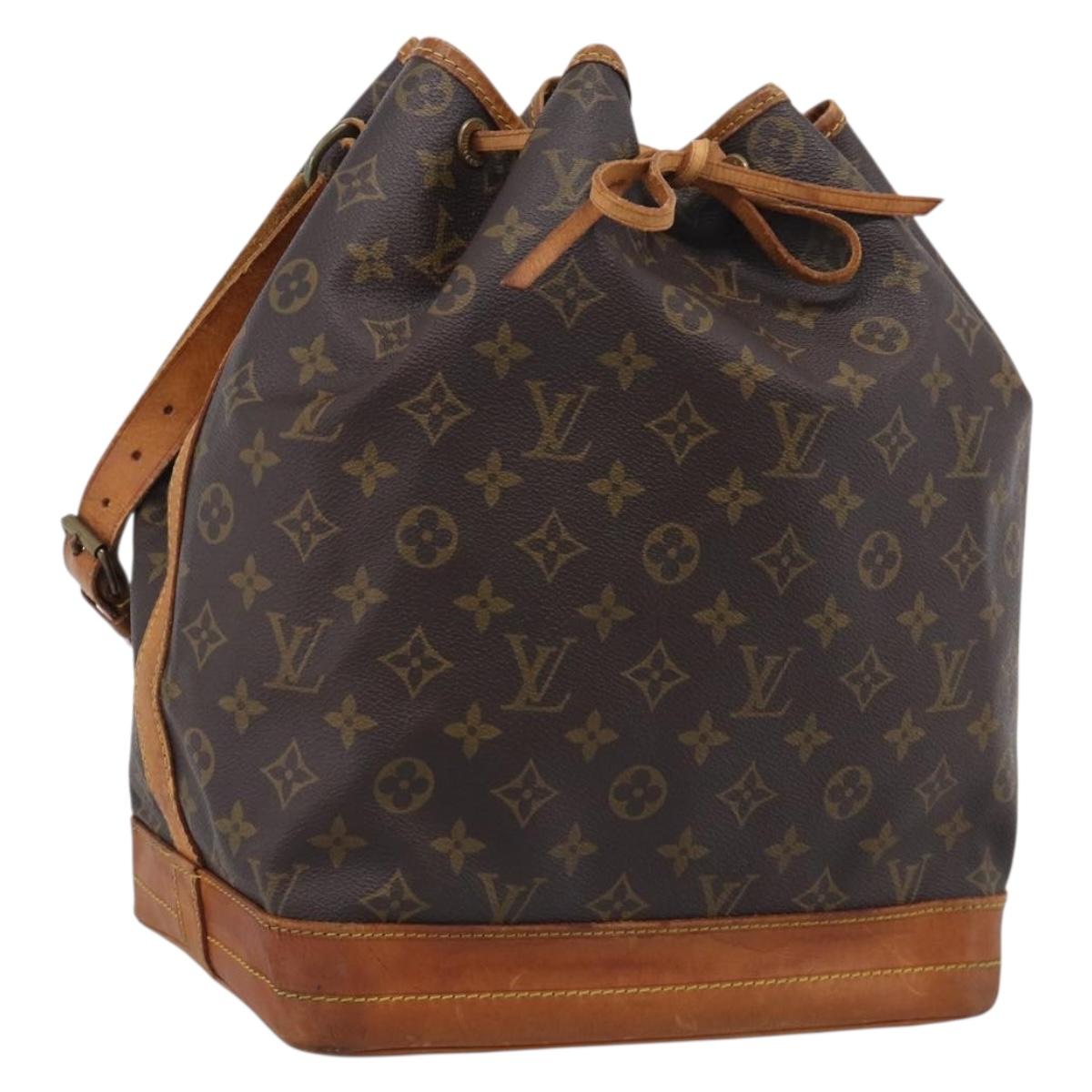 LOUIS VUITTON Monogram Noe Shoulder Bag M42224 LV Auth RV004