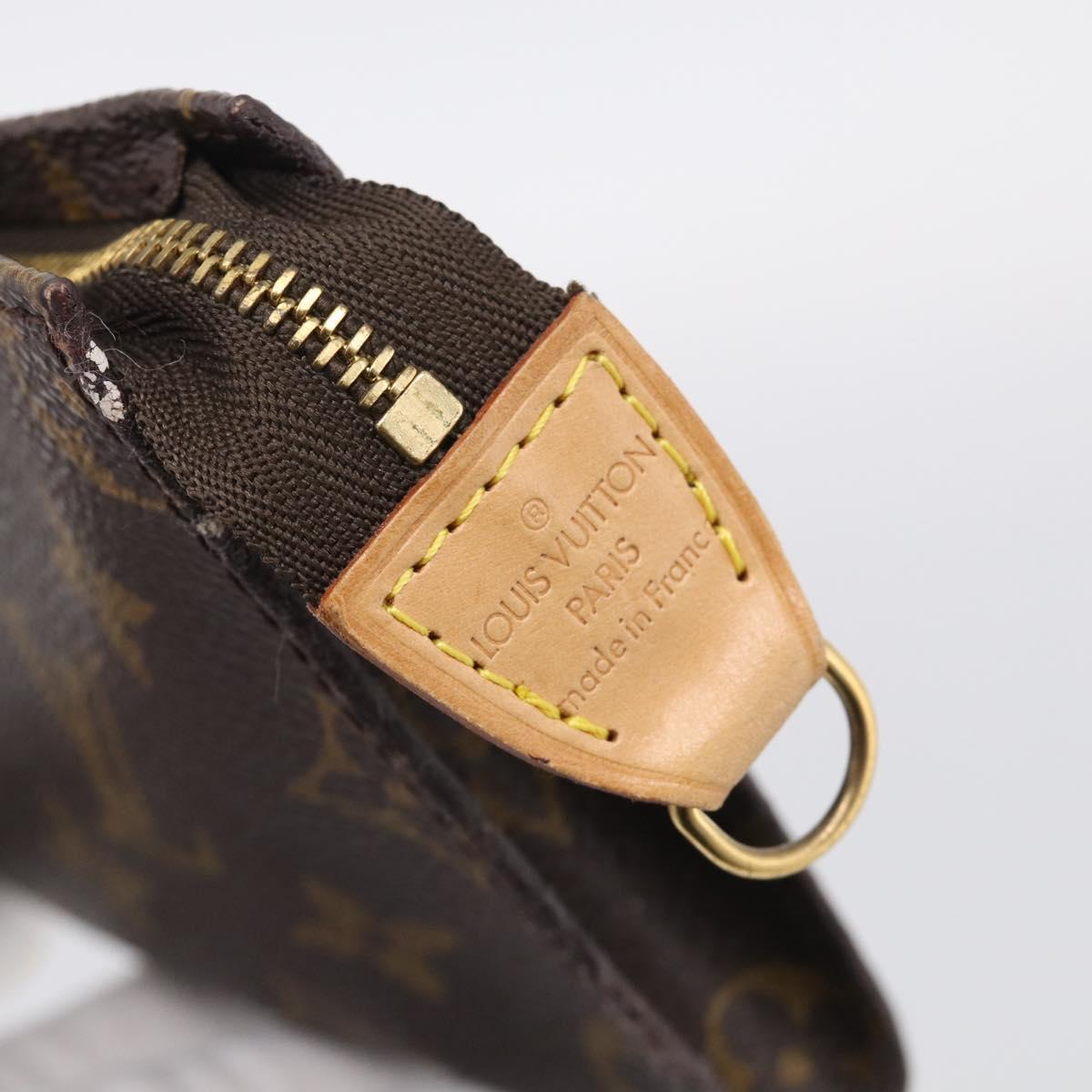 LOUIS VUITTON Monogram Bucket PM Pouch LV Auth RV042