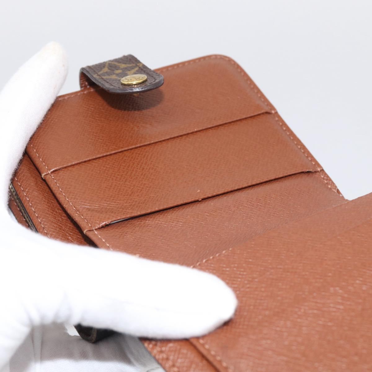 LOUIS VUITTON Monogram Compact Zip Wallet M61667 LV Auth RV047