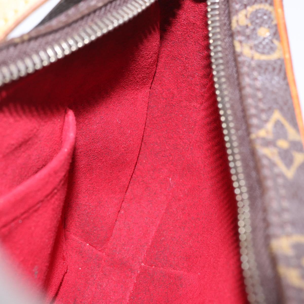 LOUIS VUITTON Monogram Pochette Croissant Shoulder Bag M51510 LV Auth S1786