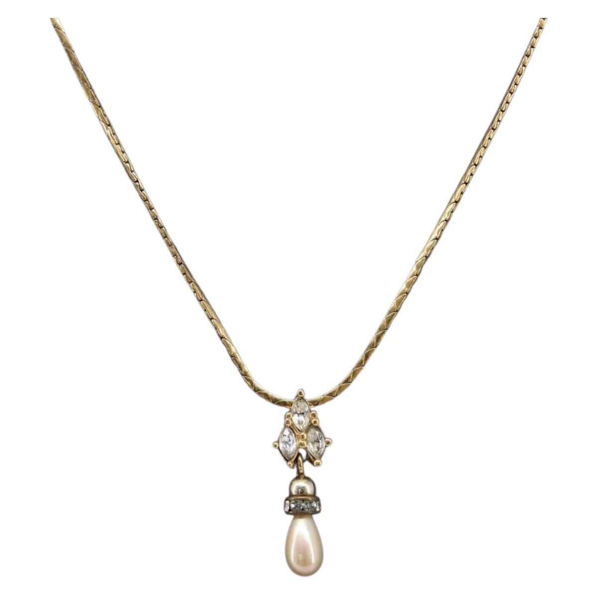 Christian Dior Bijoux Teardrop Necklace Metal Gold Tone Auth SK151