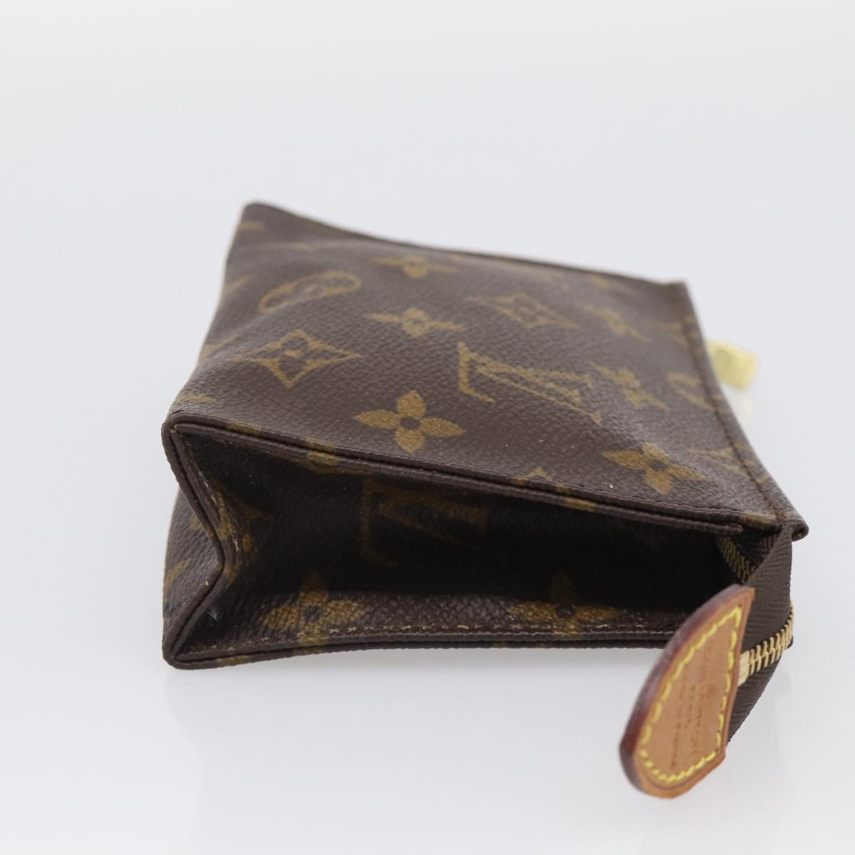 LOUIS VUITTON Monogram Poche Toilette 15 Pouch M47546 LV Auth SK288